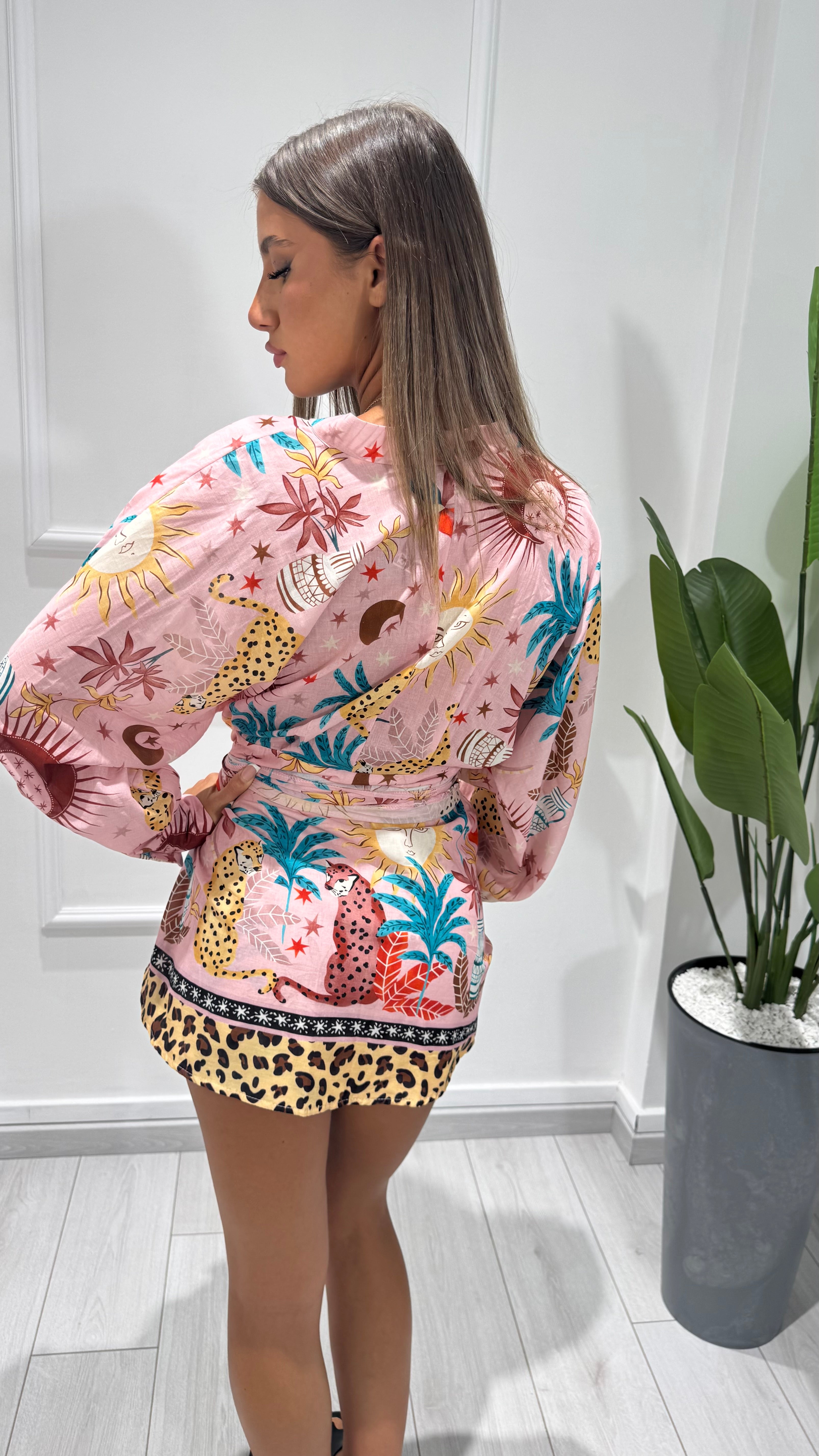 00878 kimono