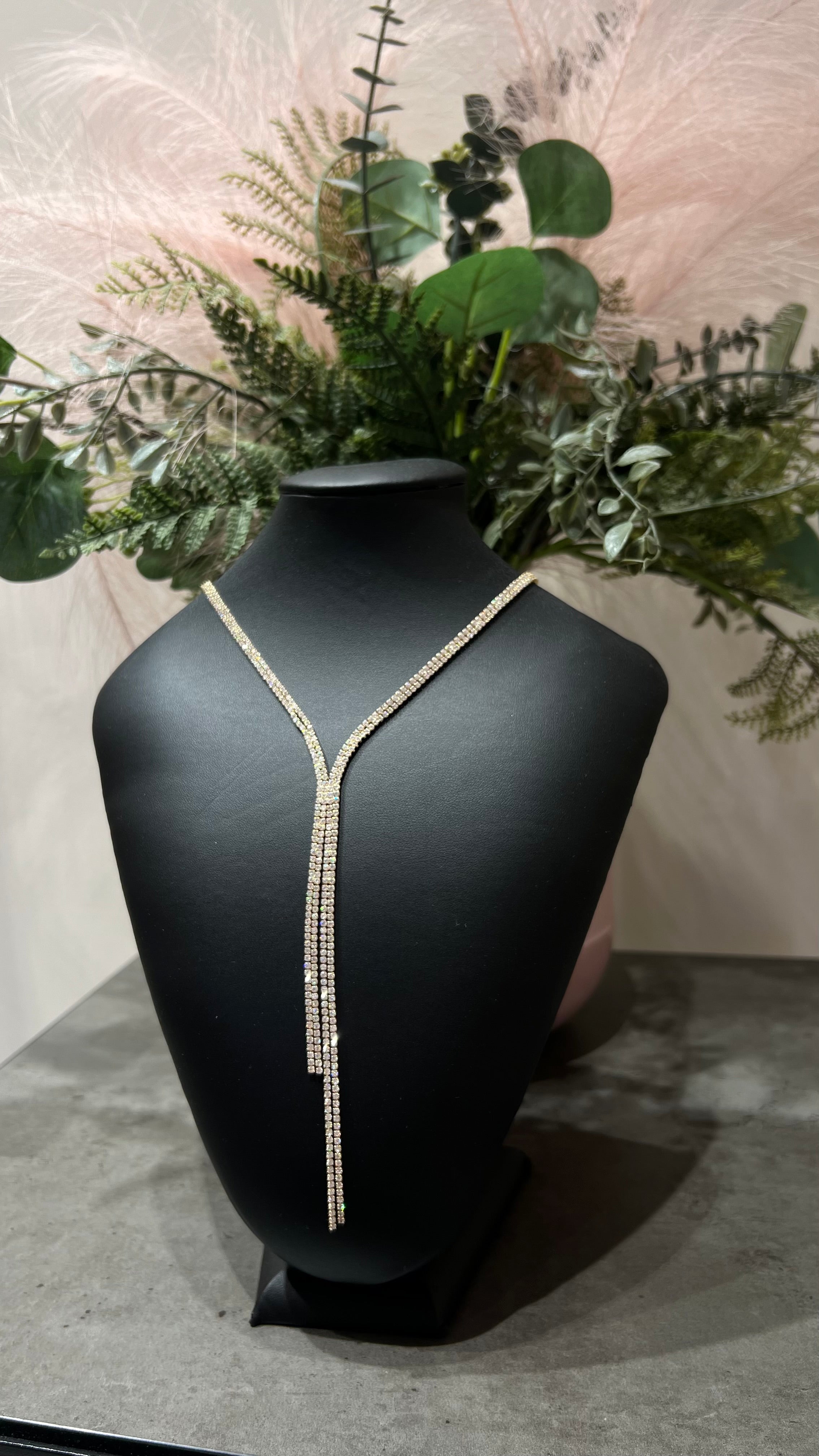 00244 collana