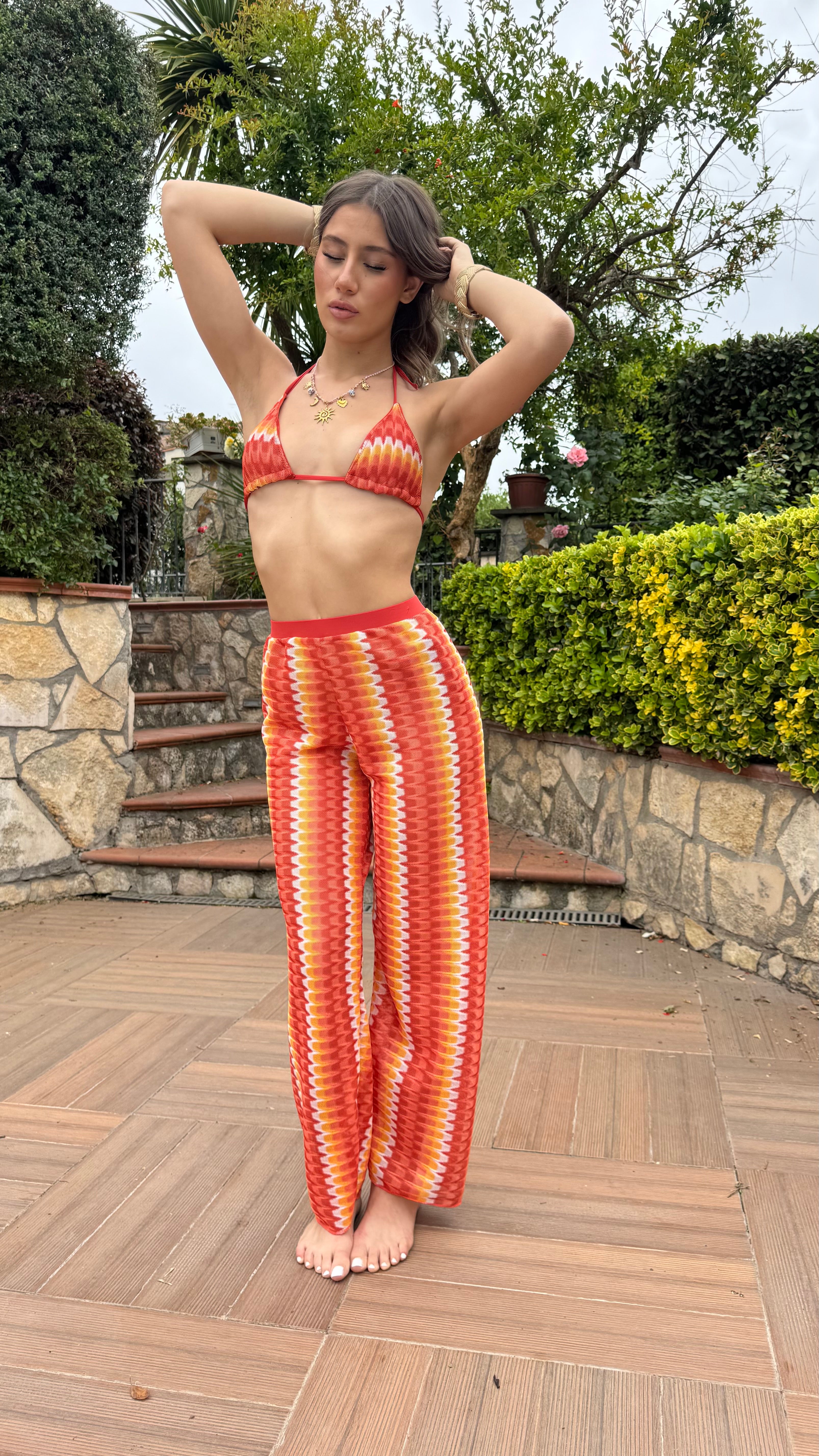 00562 set costume