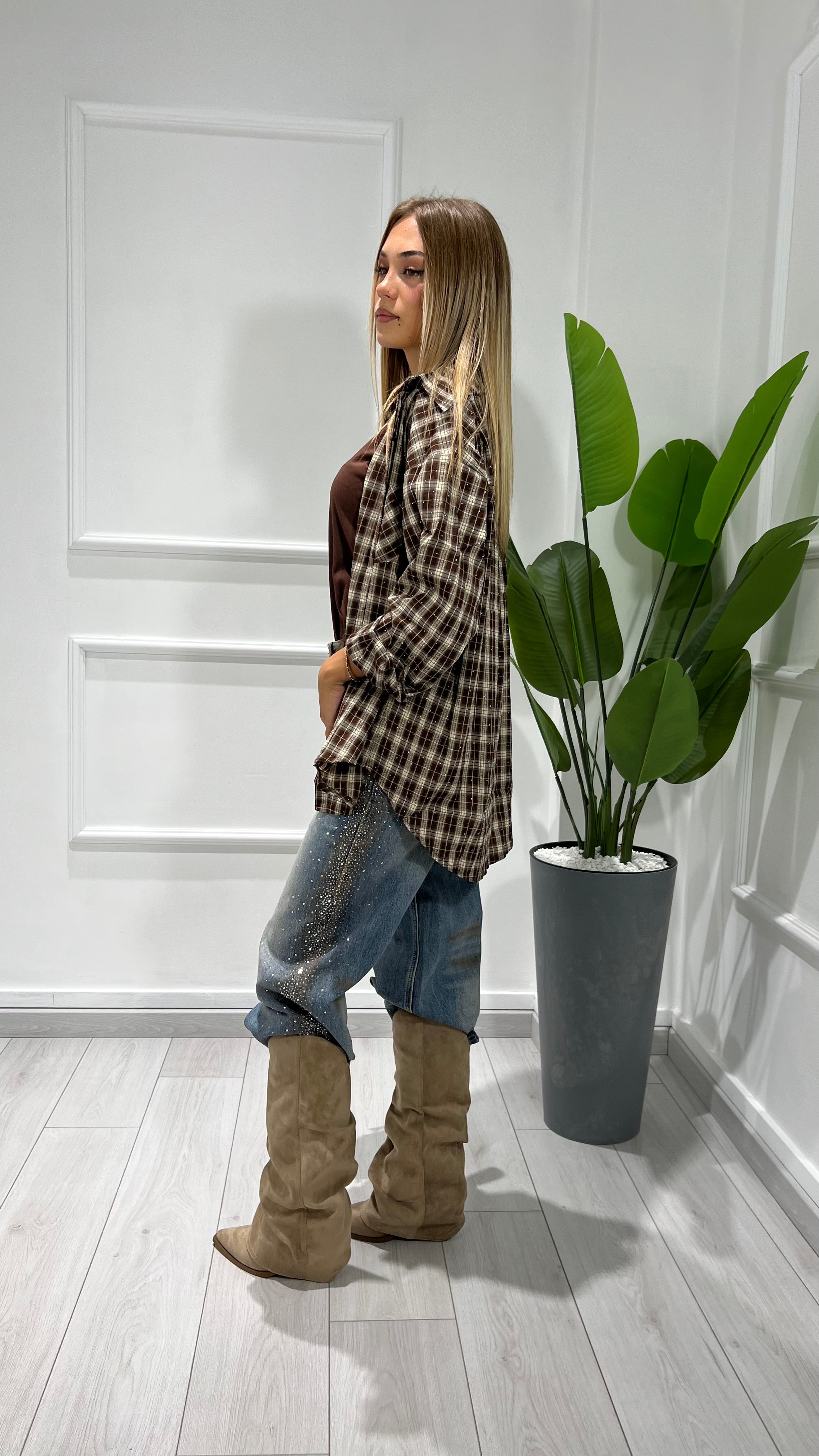 00323 set camicia
