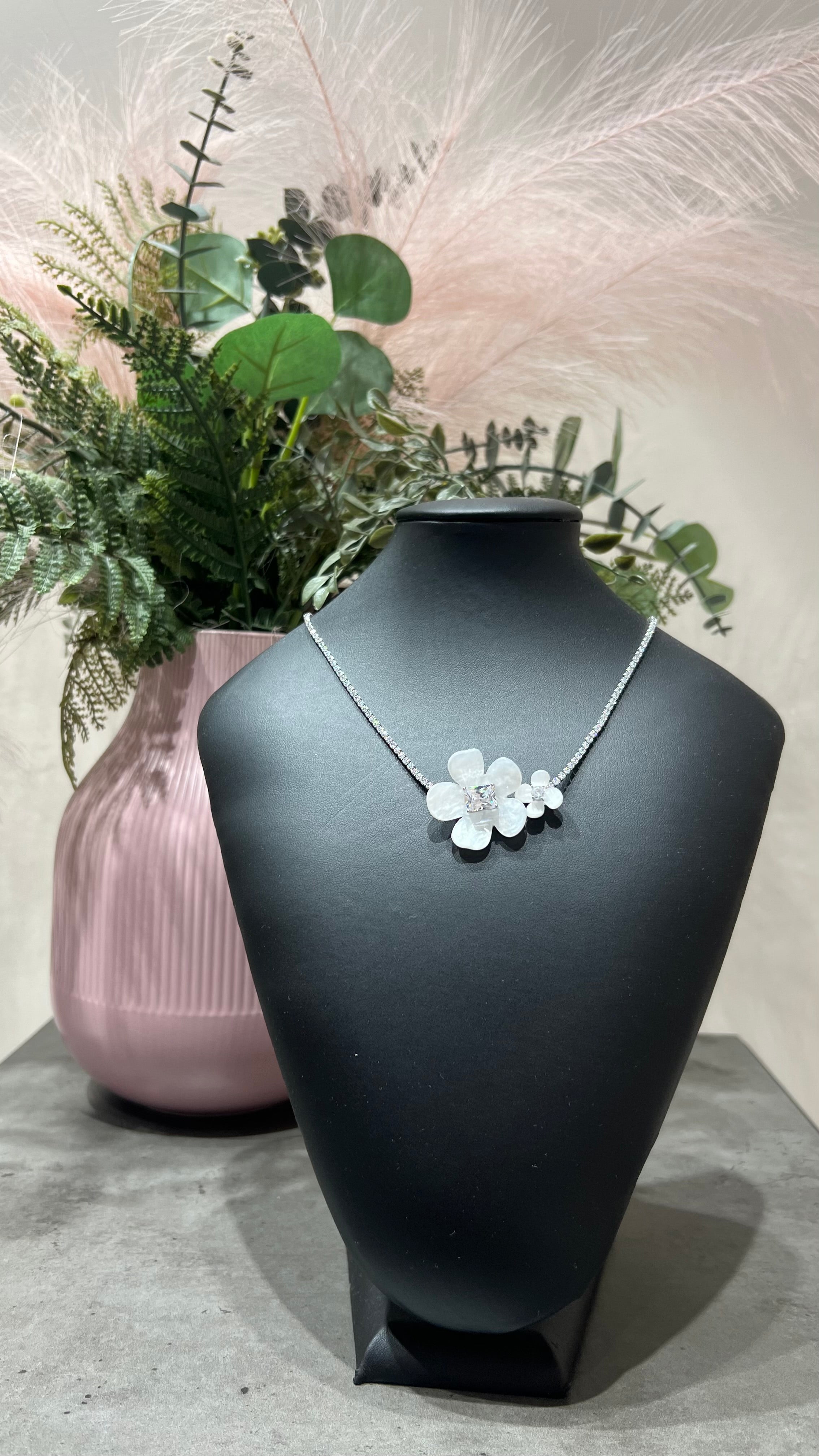 00767 collana