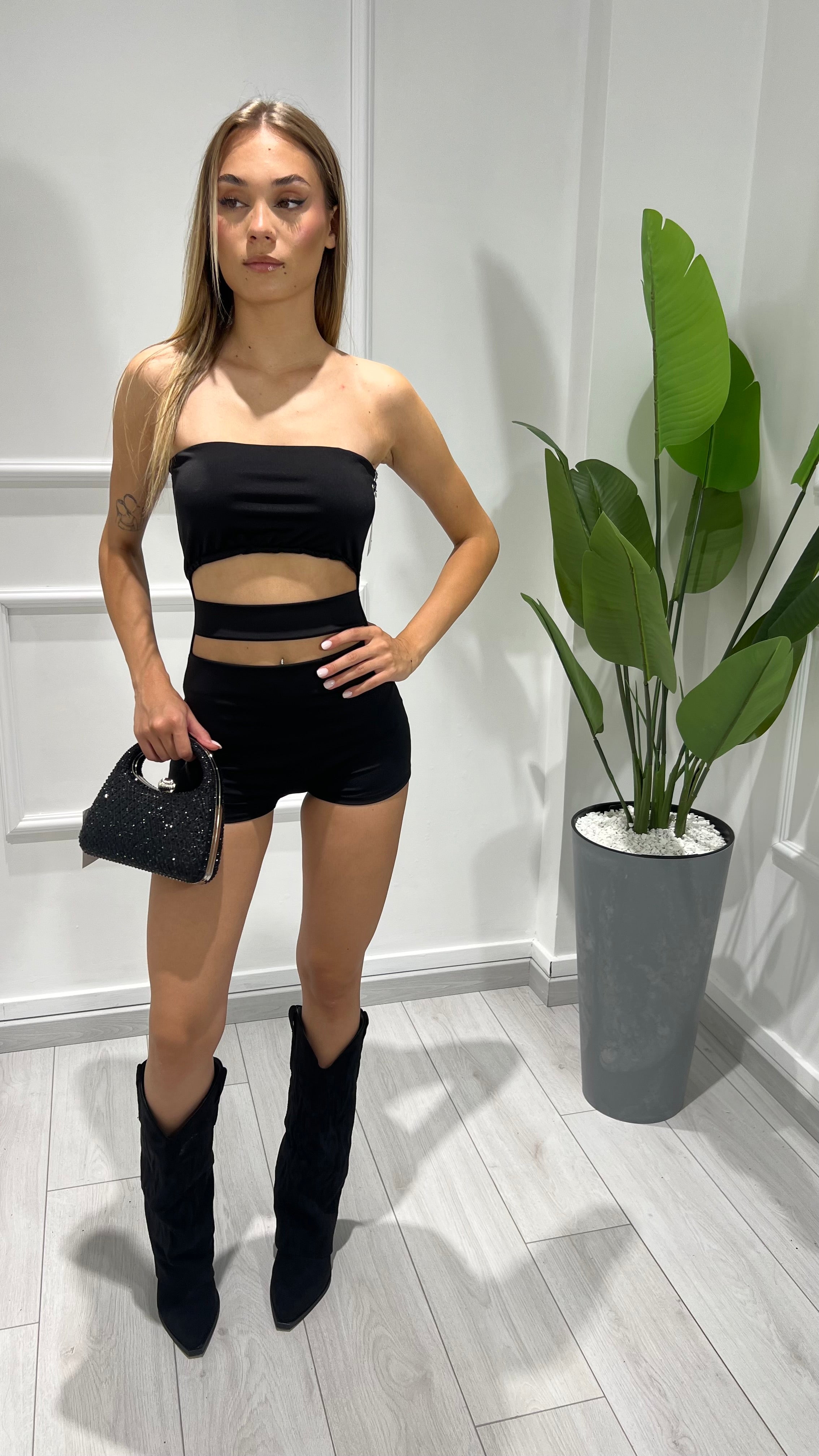 00617 tutina