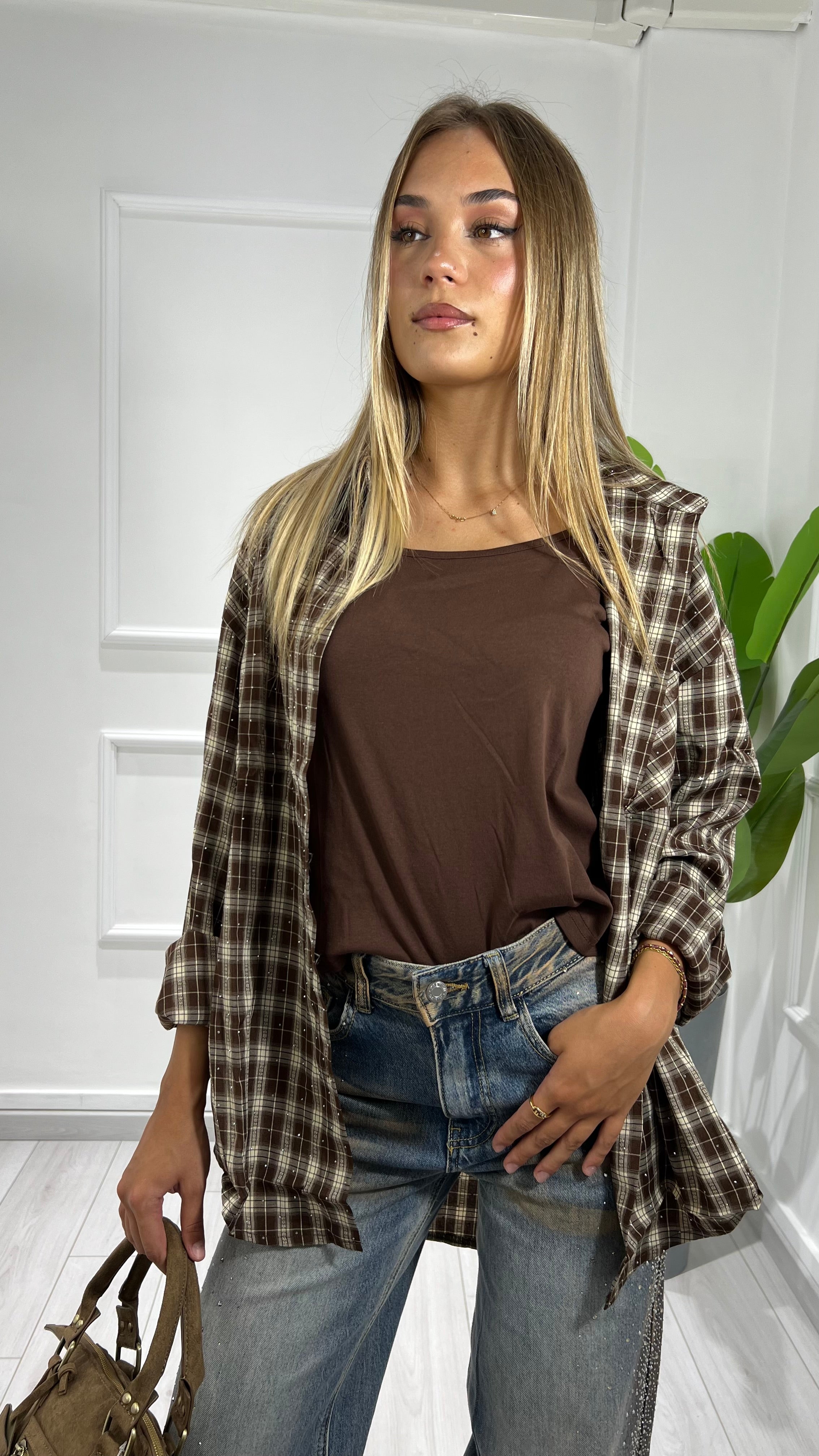 00323 set camicia