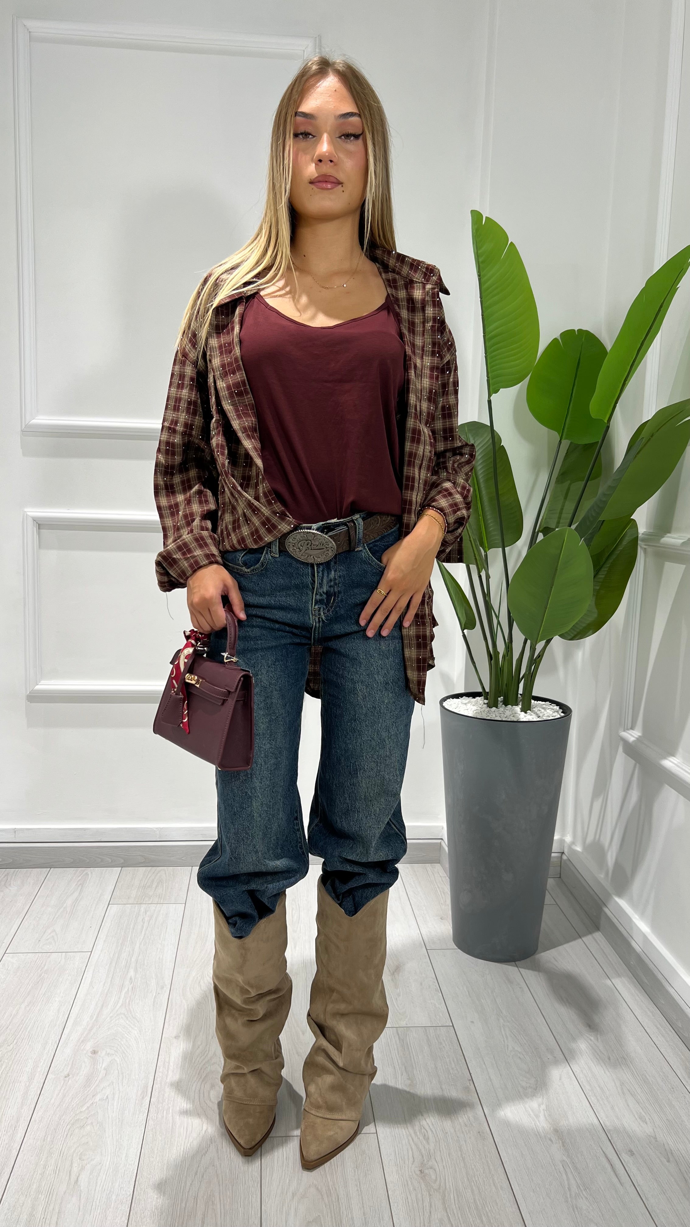 00323 set camicia