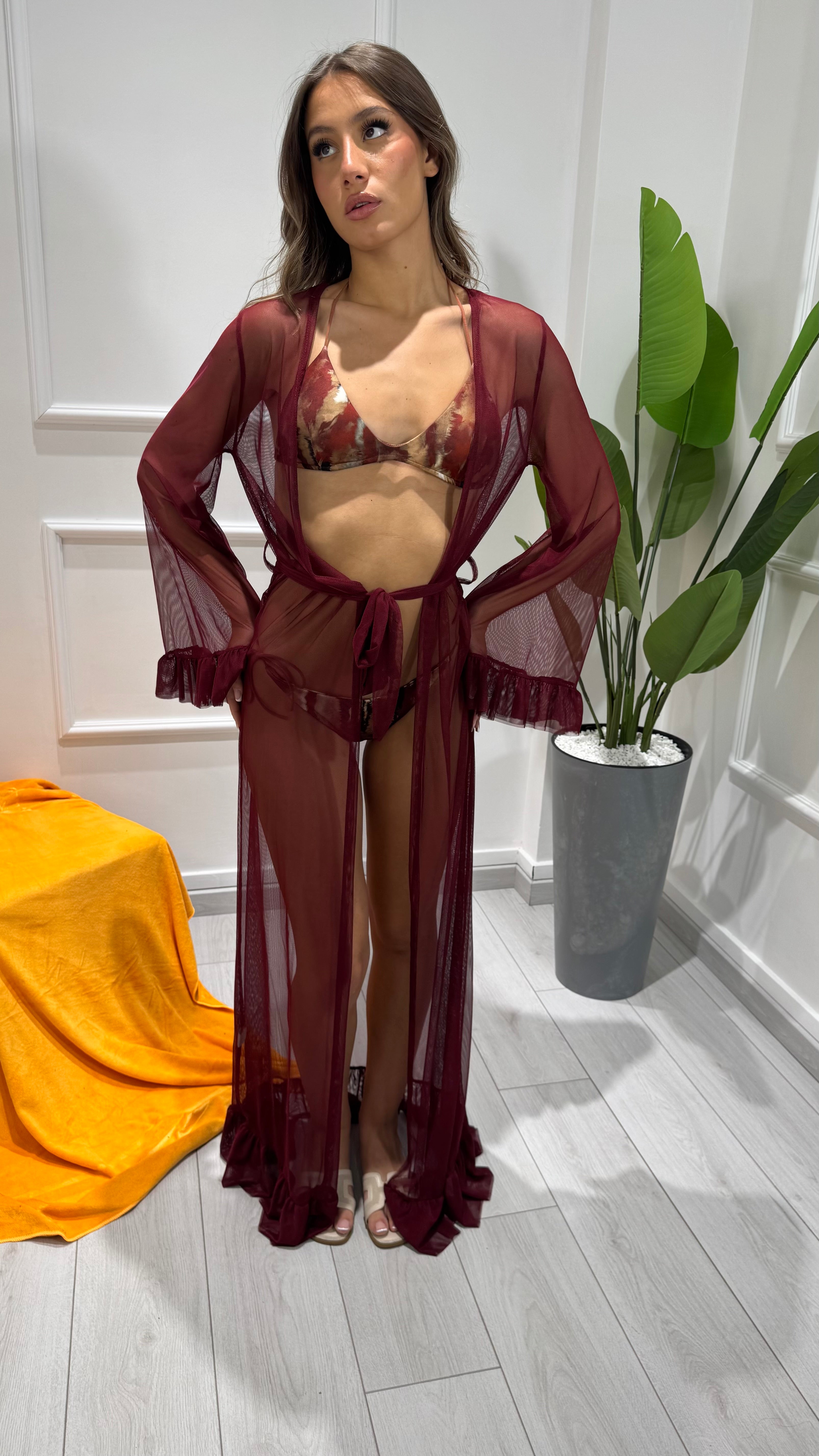 00568 copricostume
