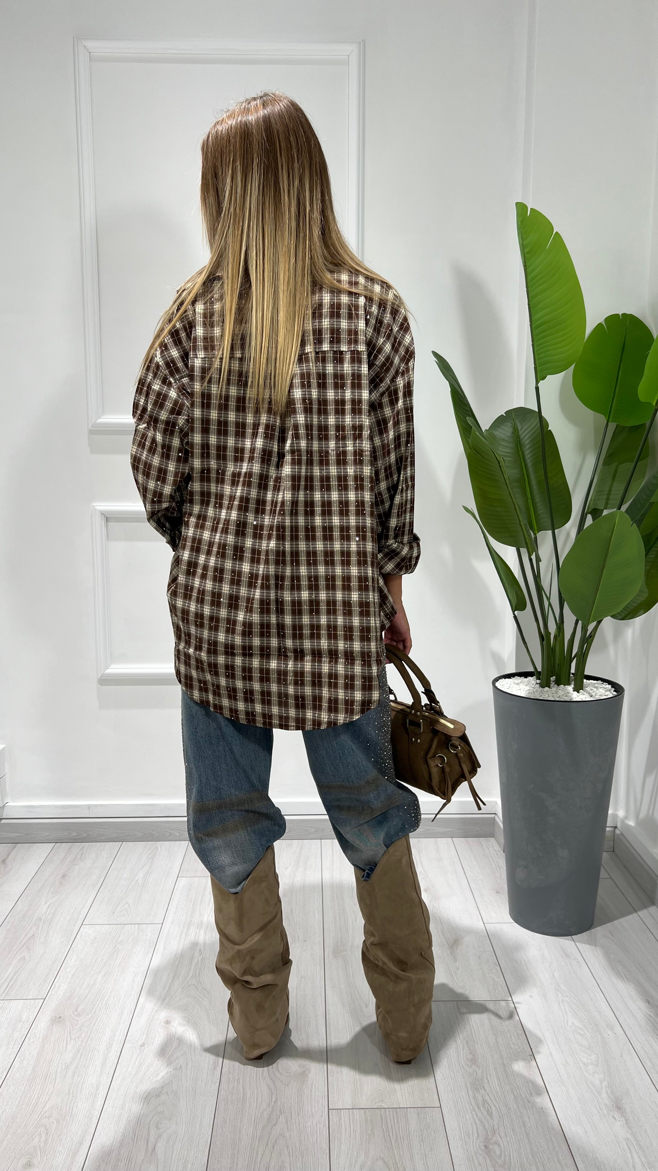 00323 set camicia
