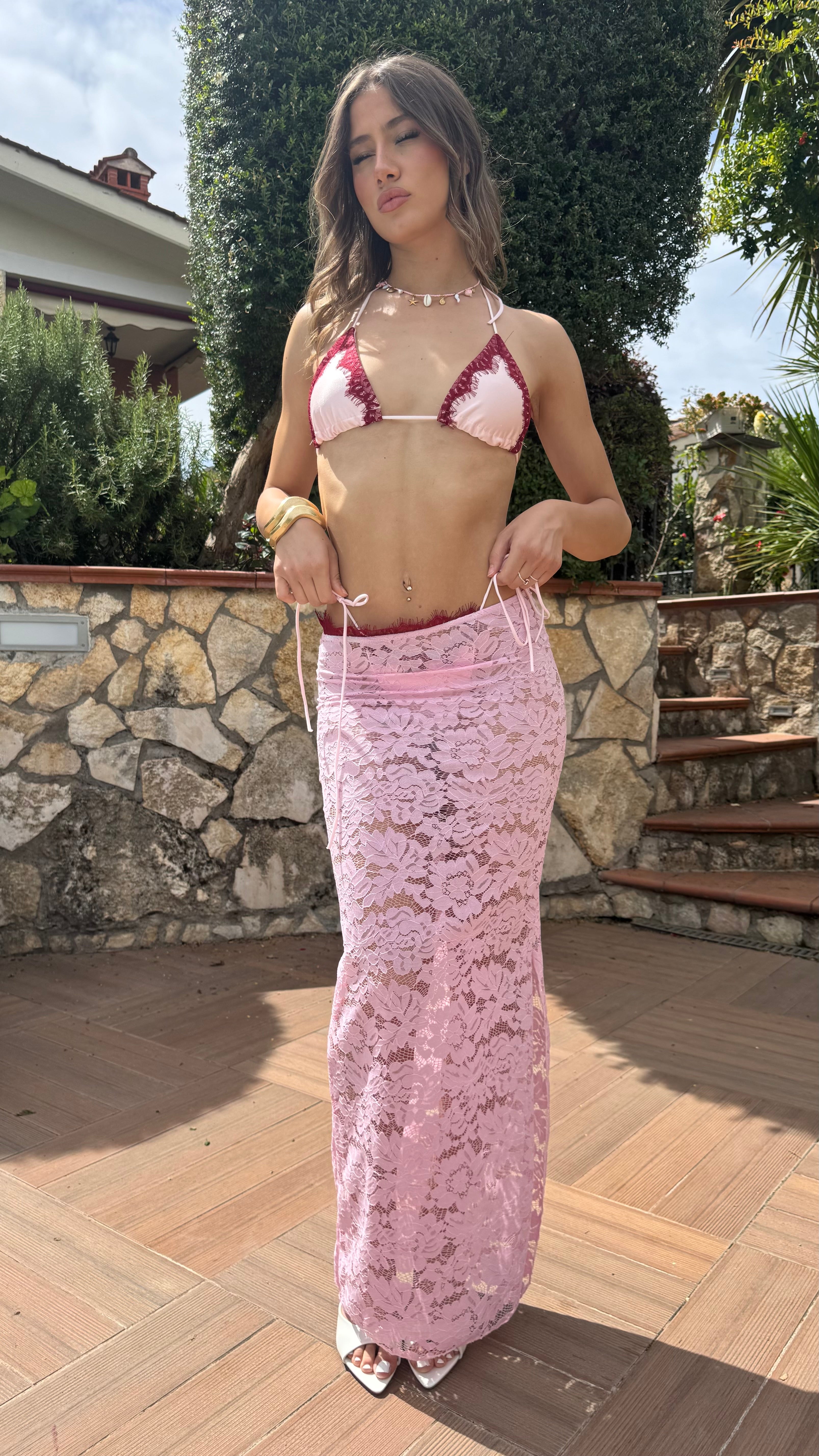 00519 set costume