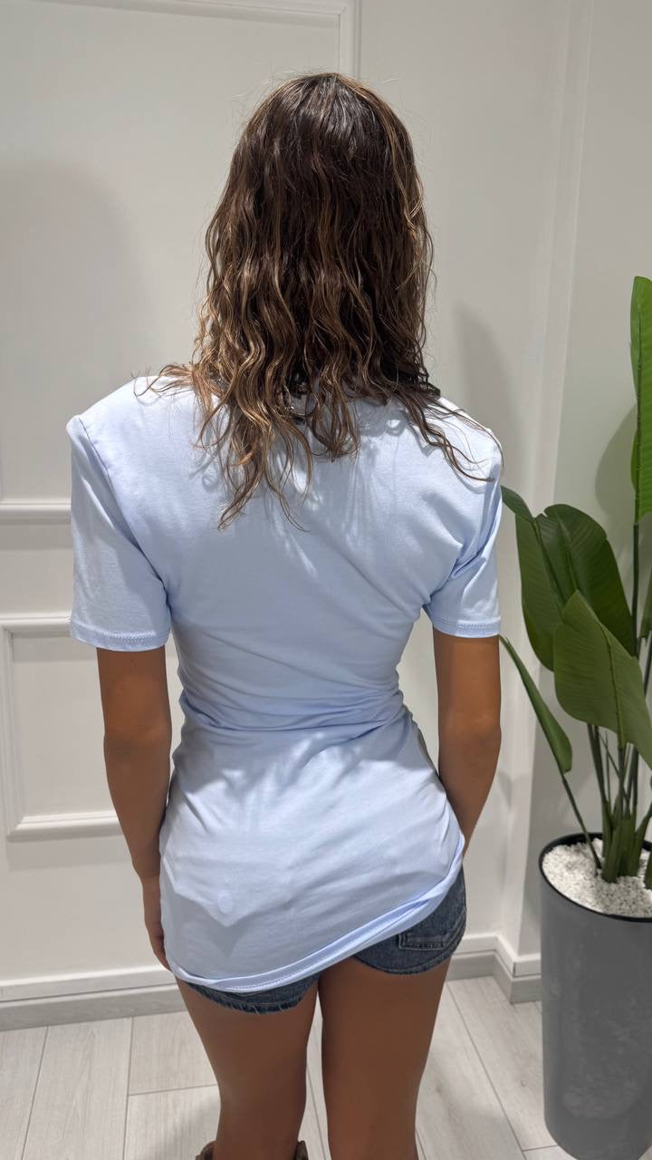 00866 t-shirt over