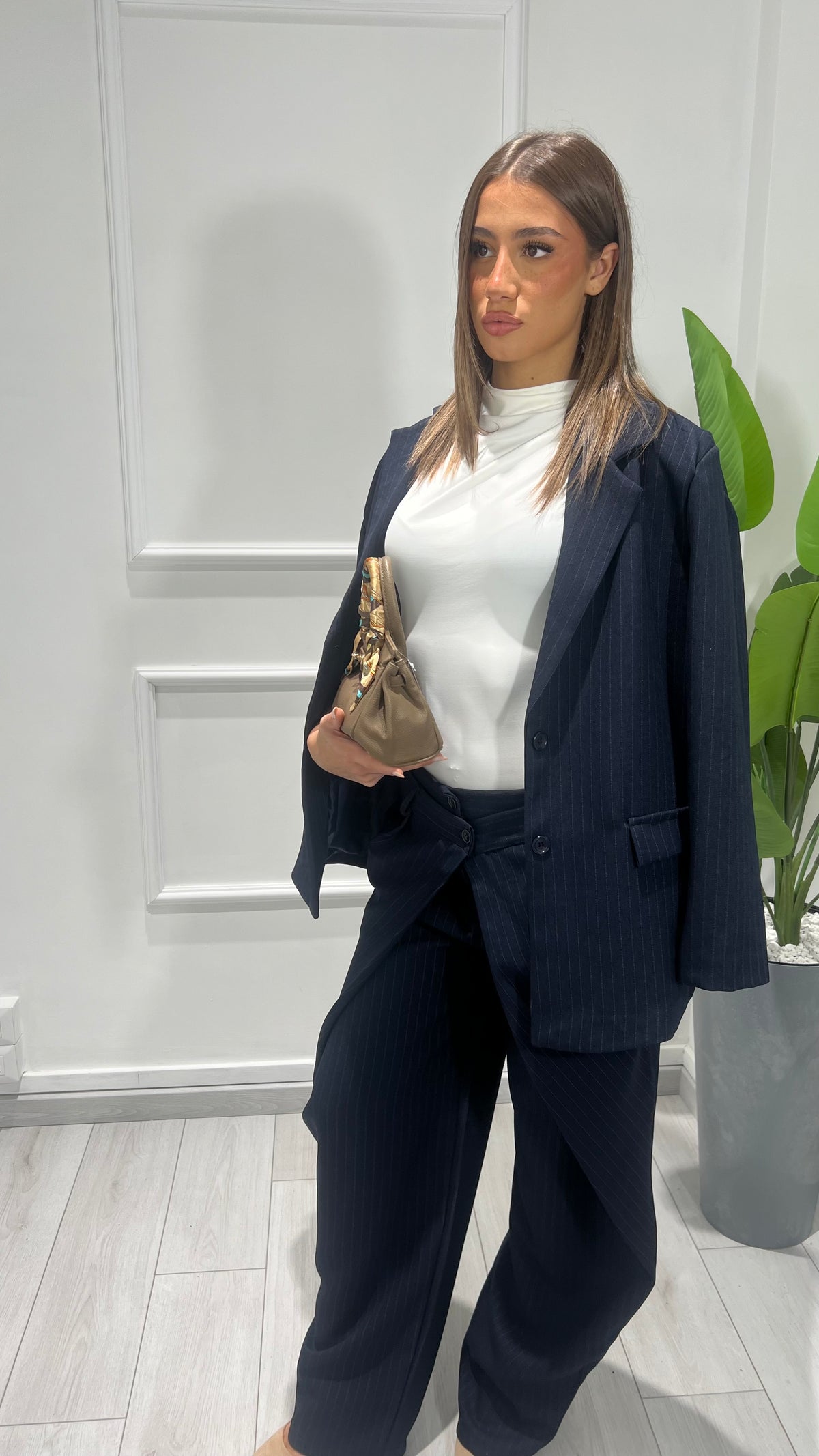 00710 tailleur