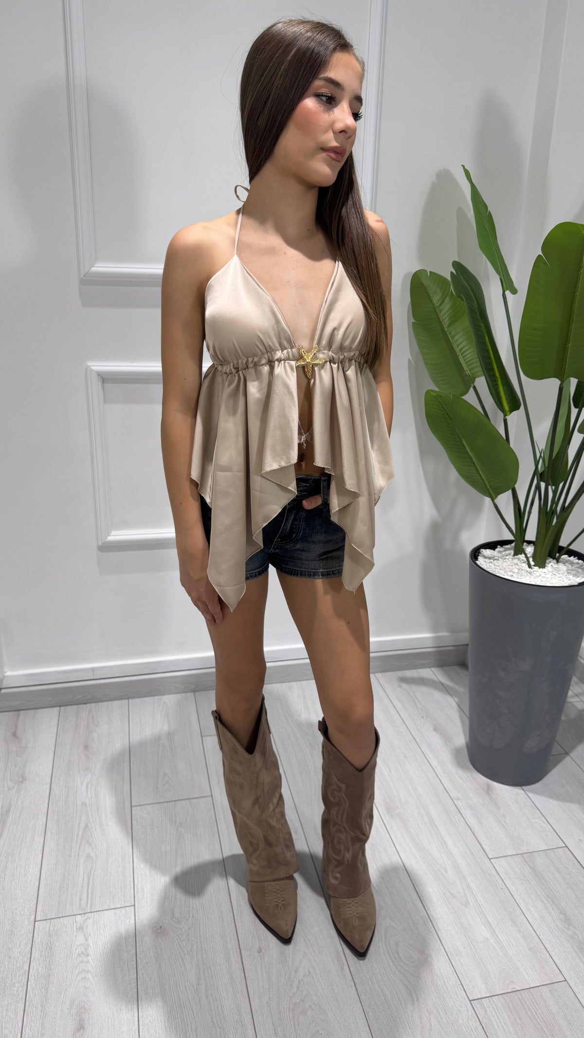 00233 top