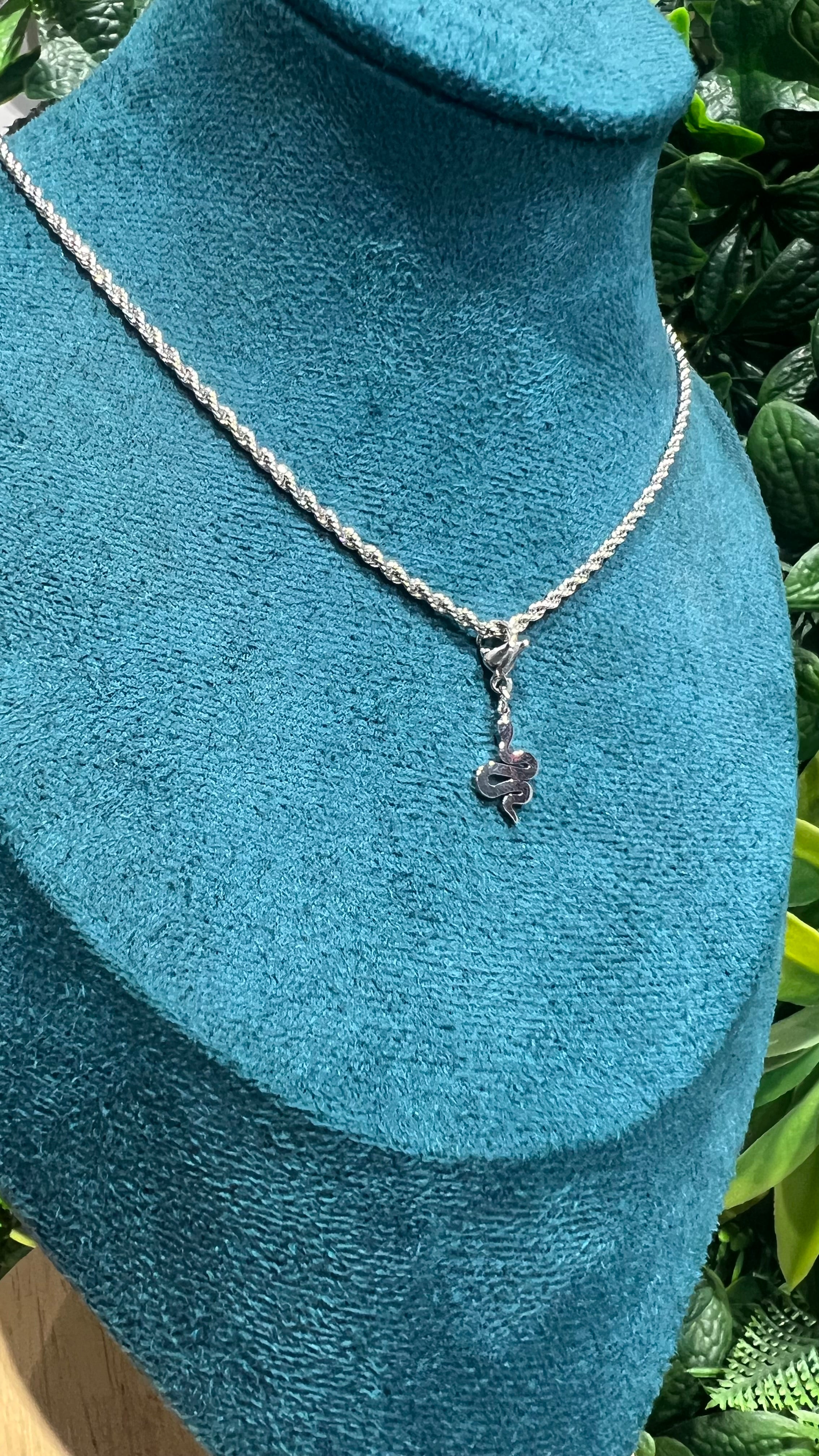 00106 collana