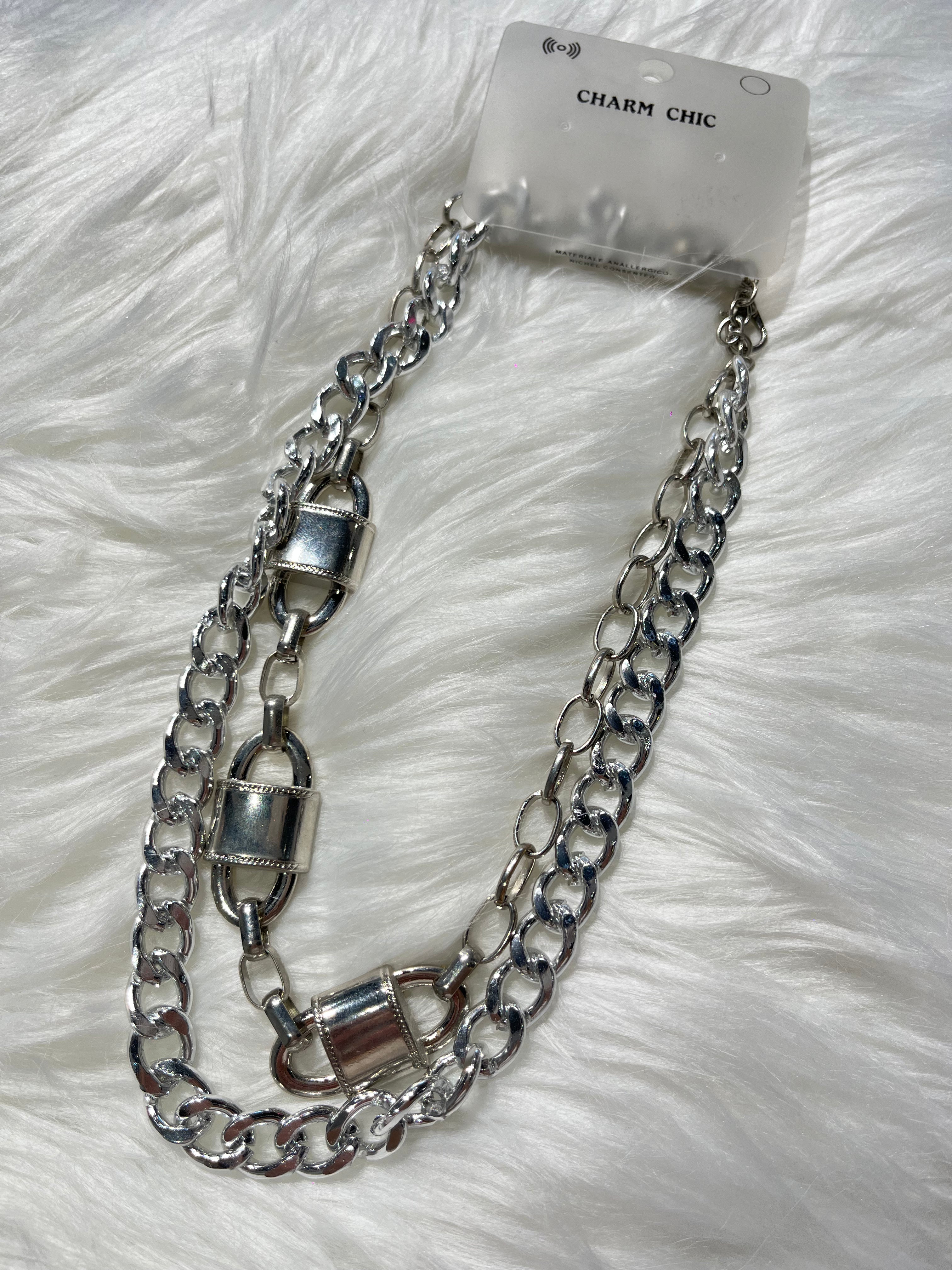 00230 Collana