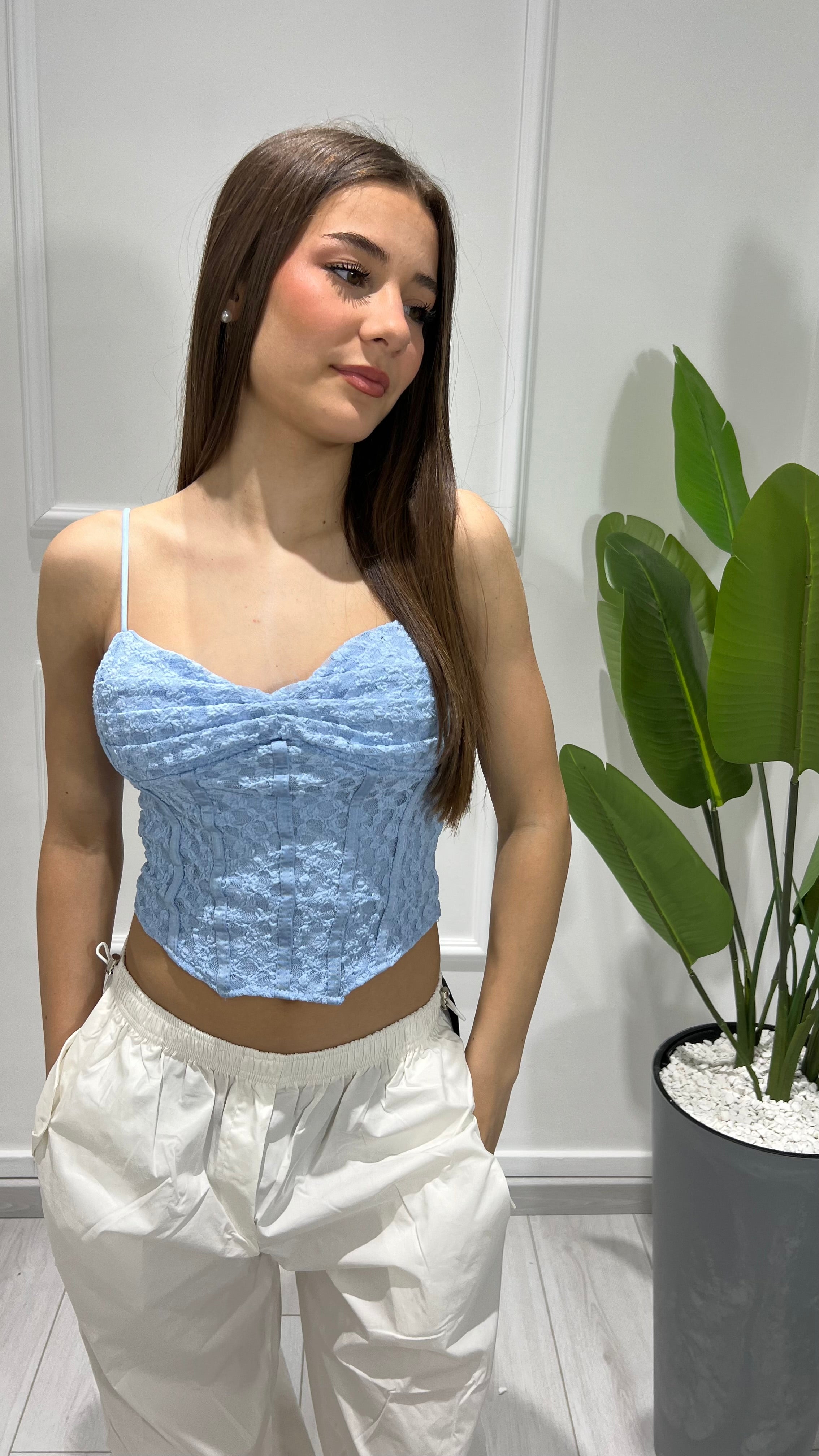 00647 top