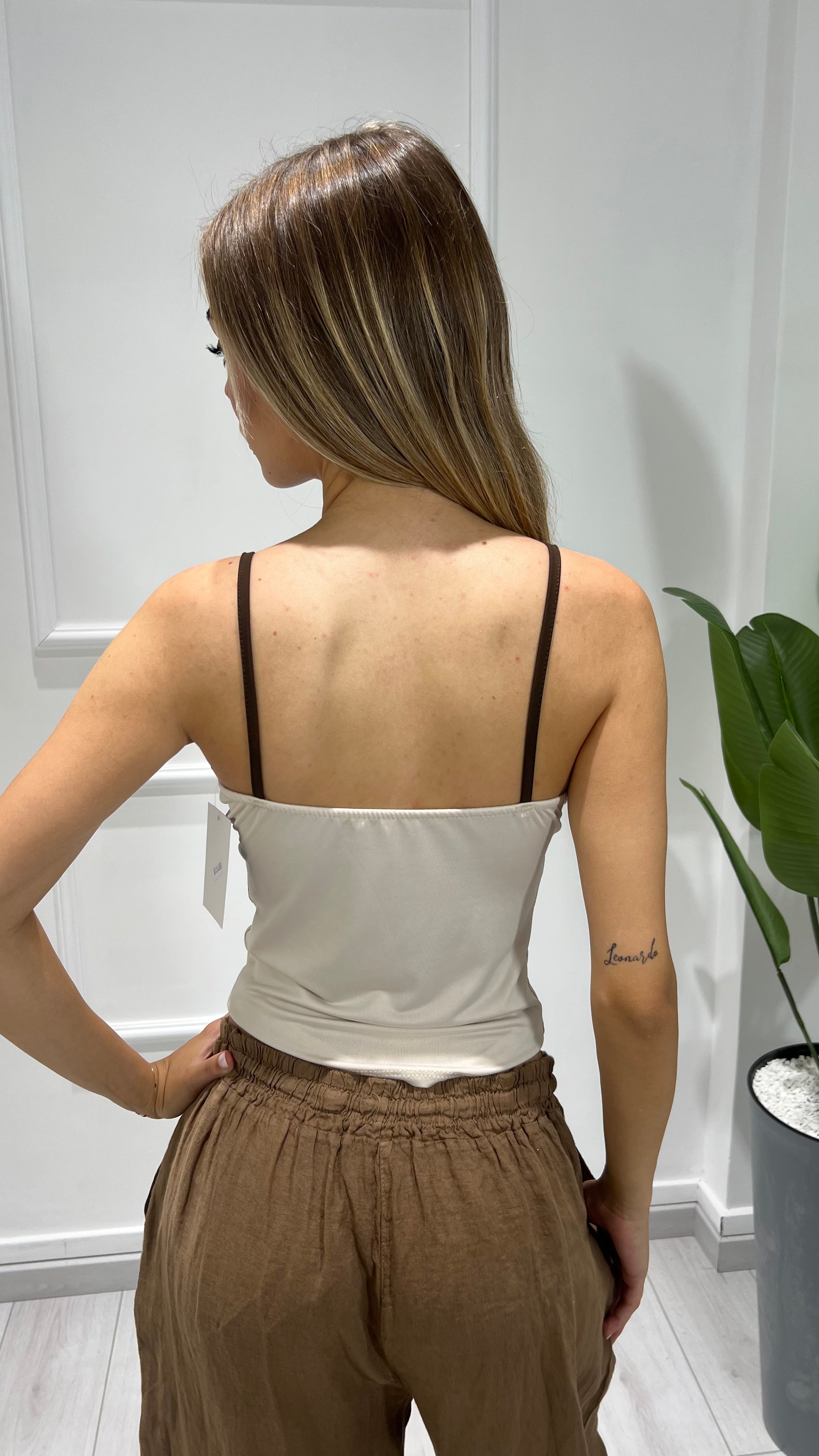 00618 top