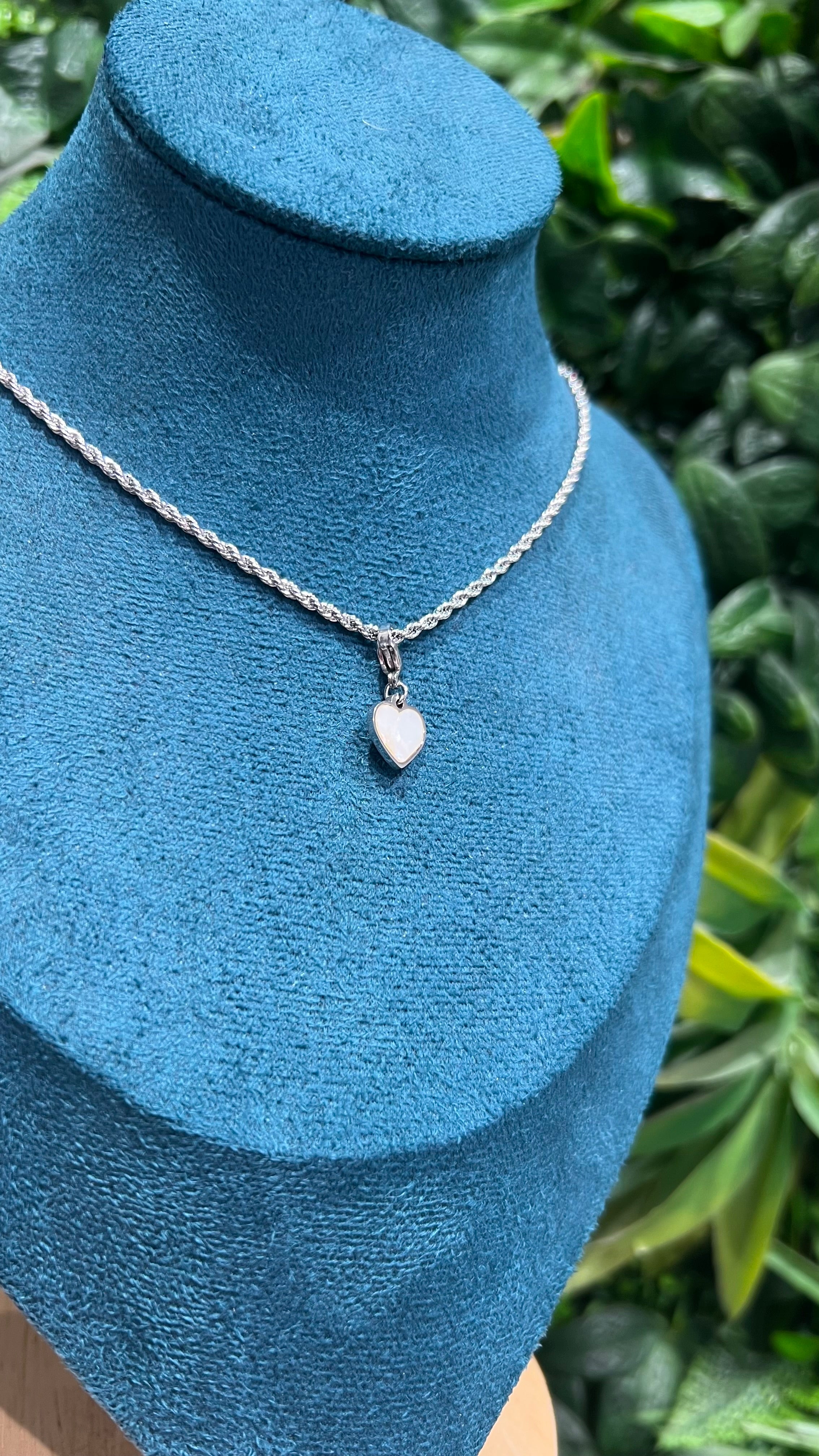 00106 collana