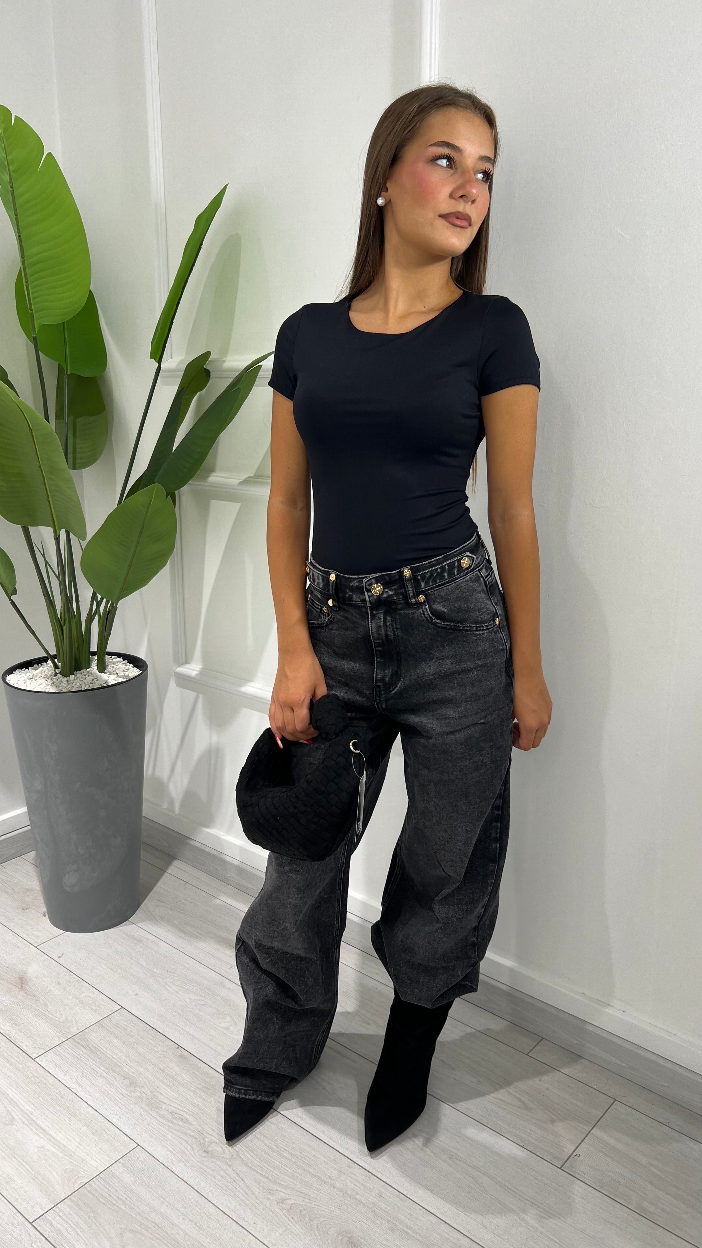 00734 body