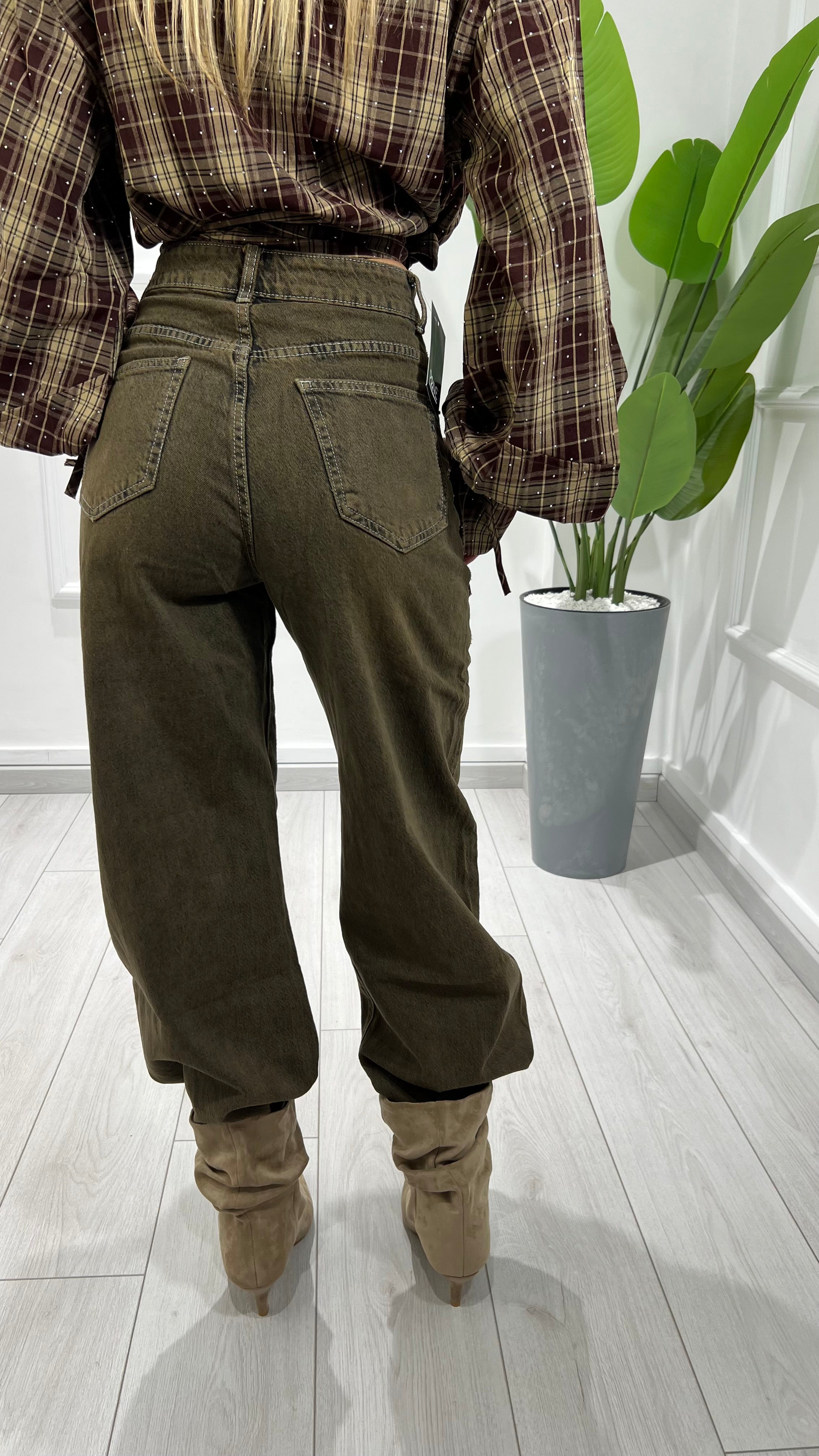 00502 jeans