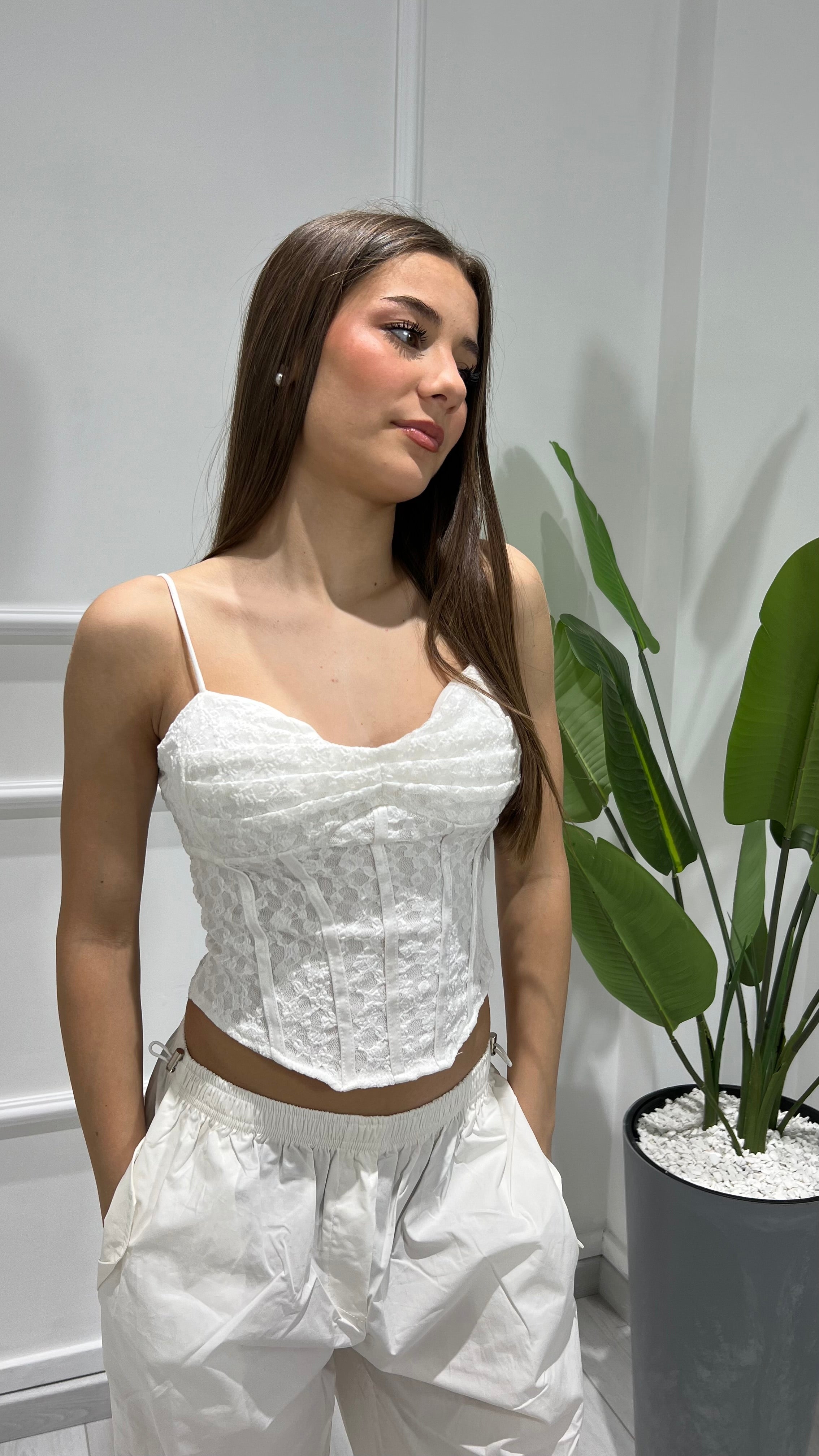 00647 top