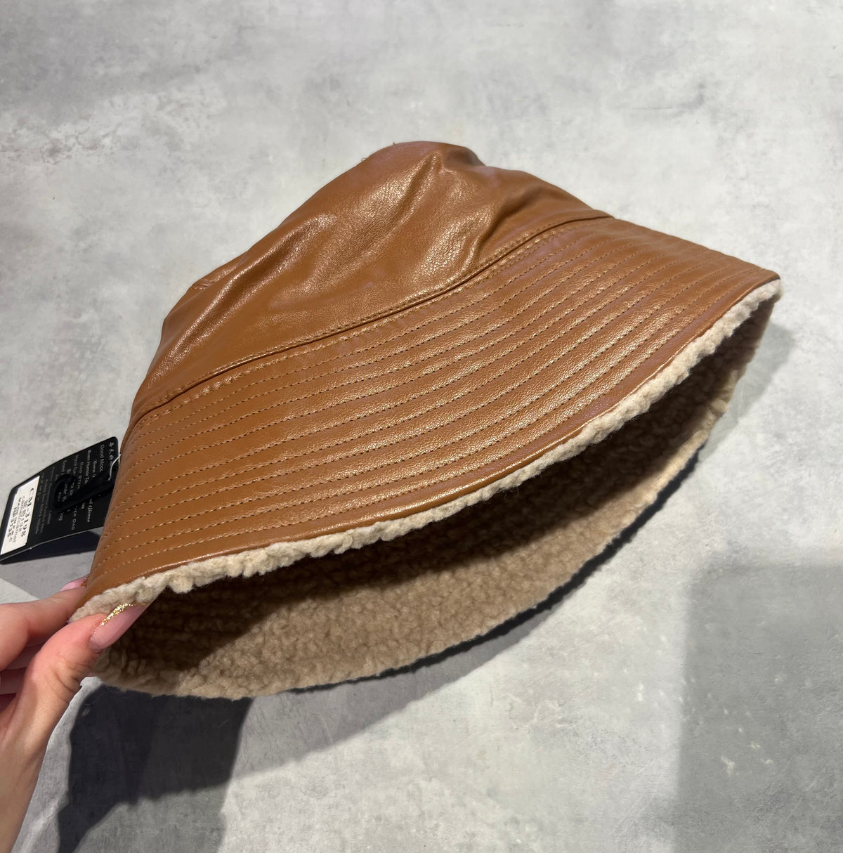 0018 Cappello