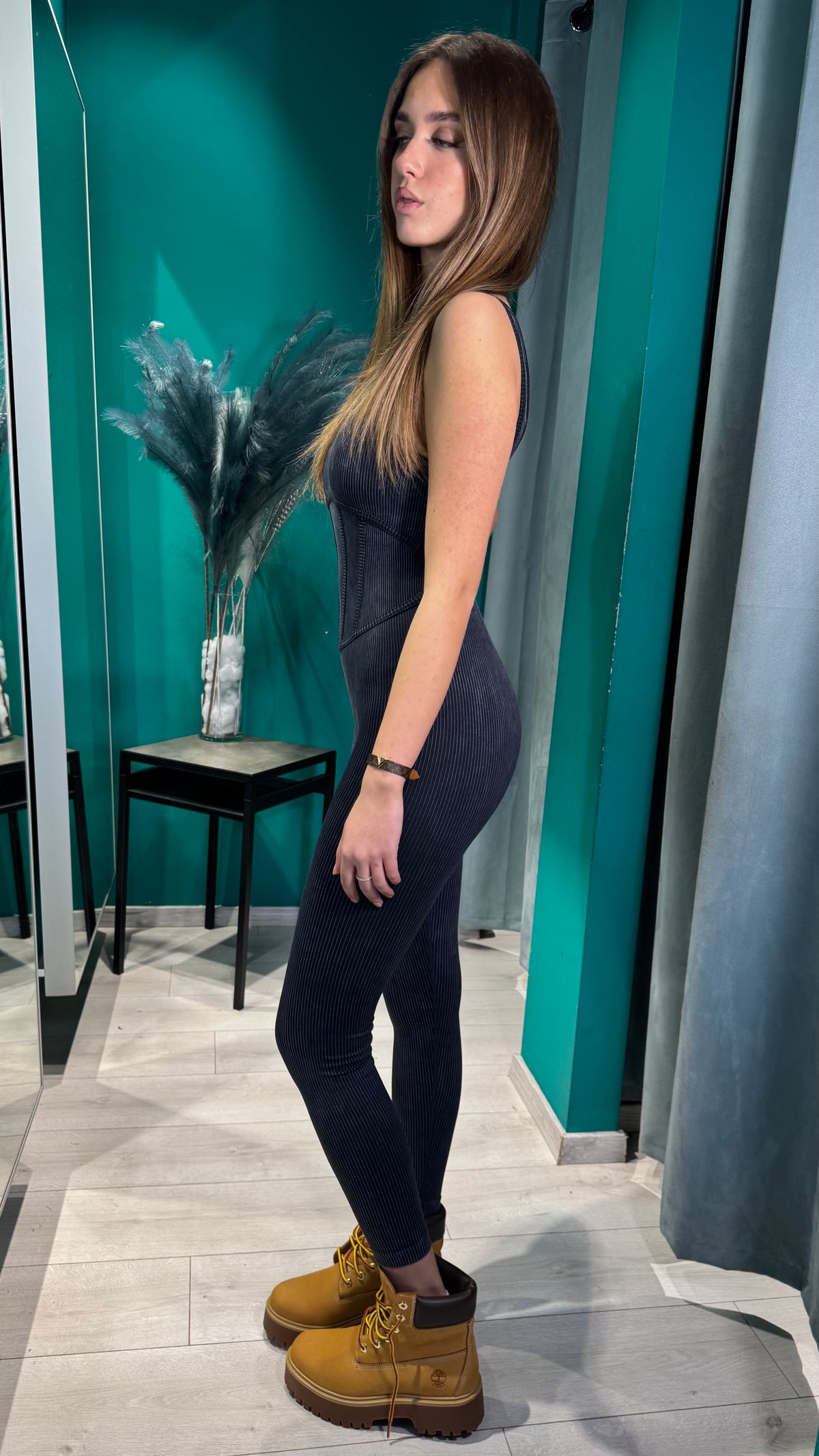00549 tutina