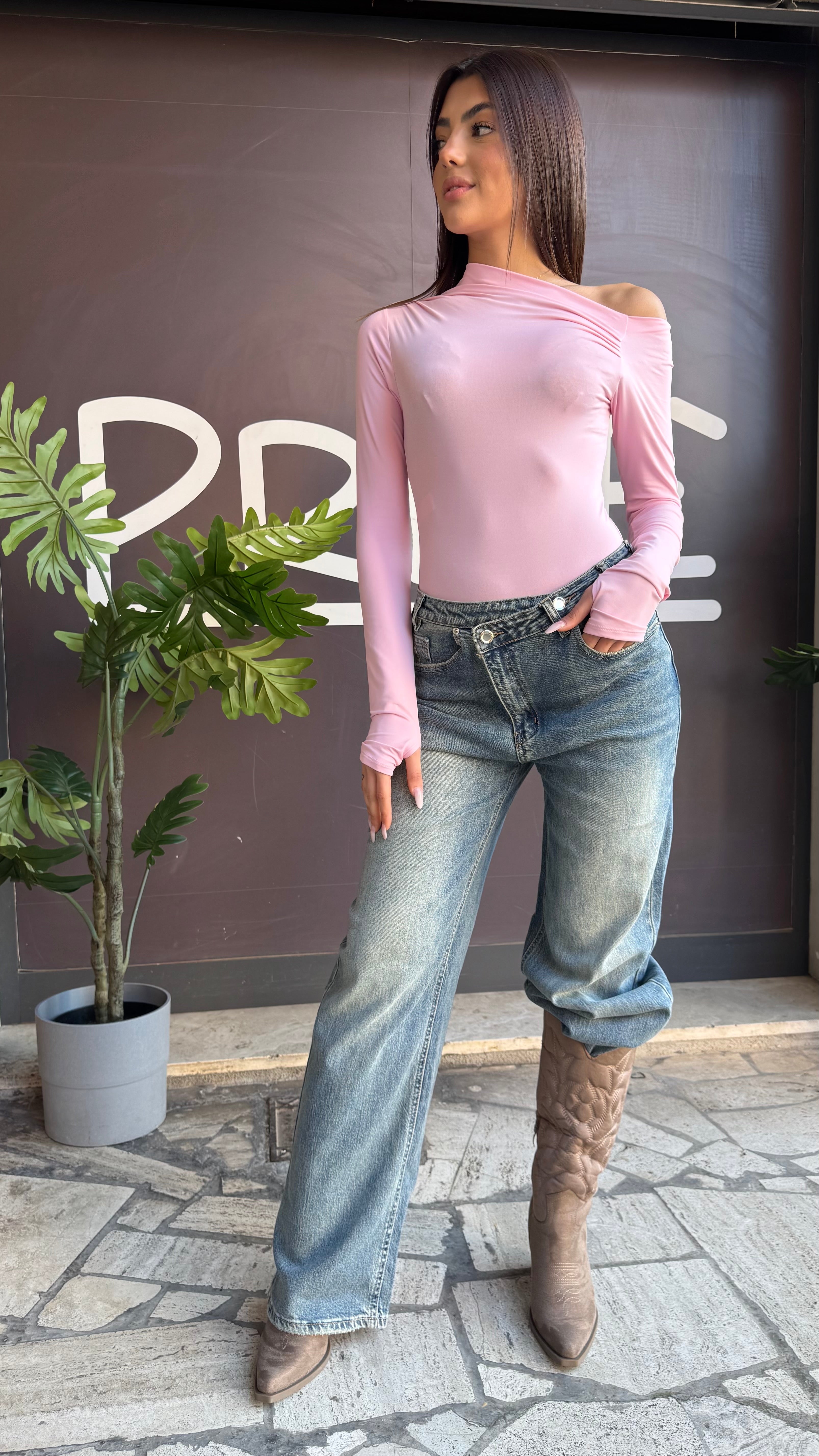 00884 jeans