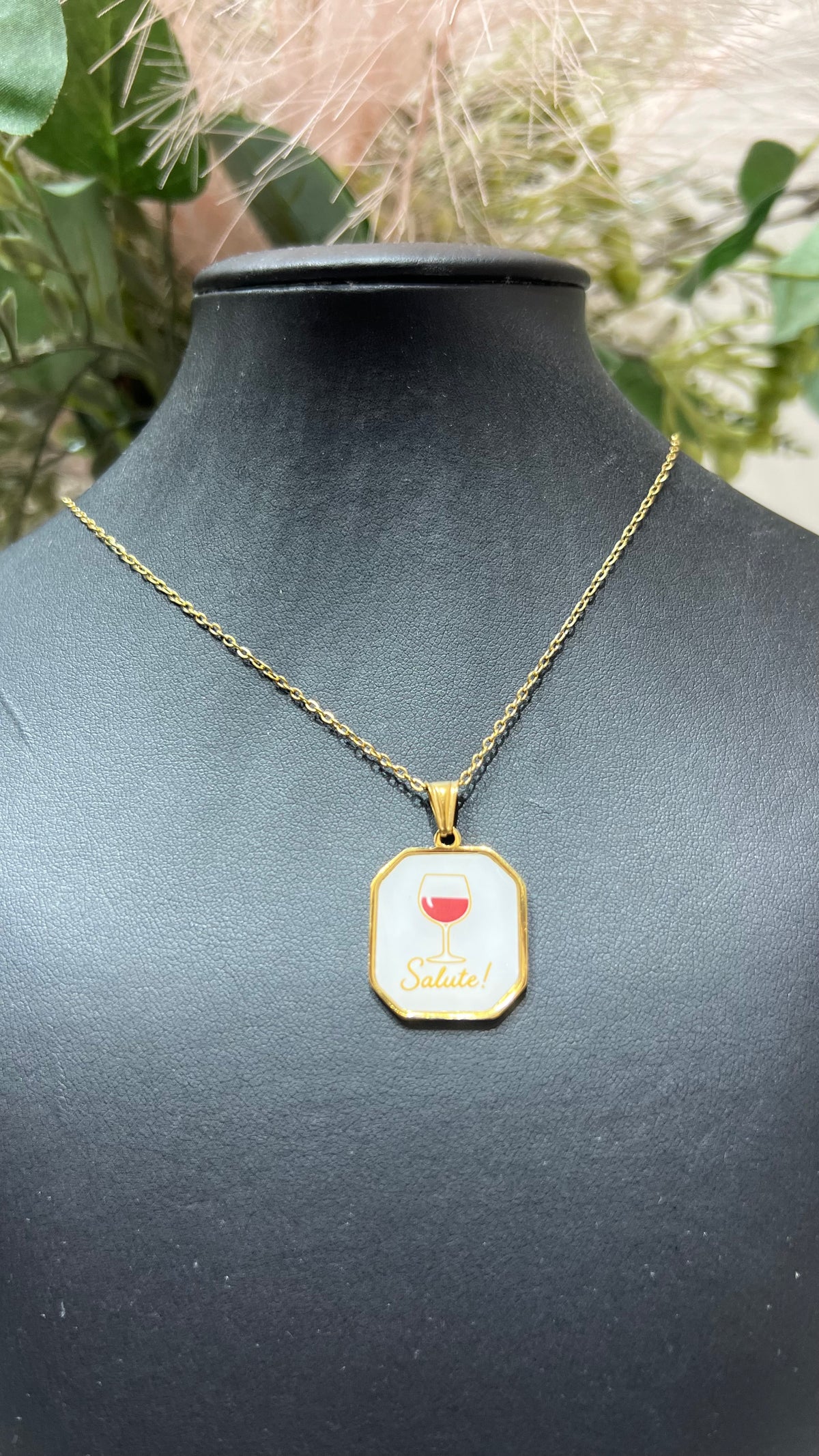 00562 collana