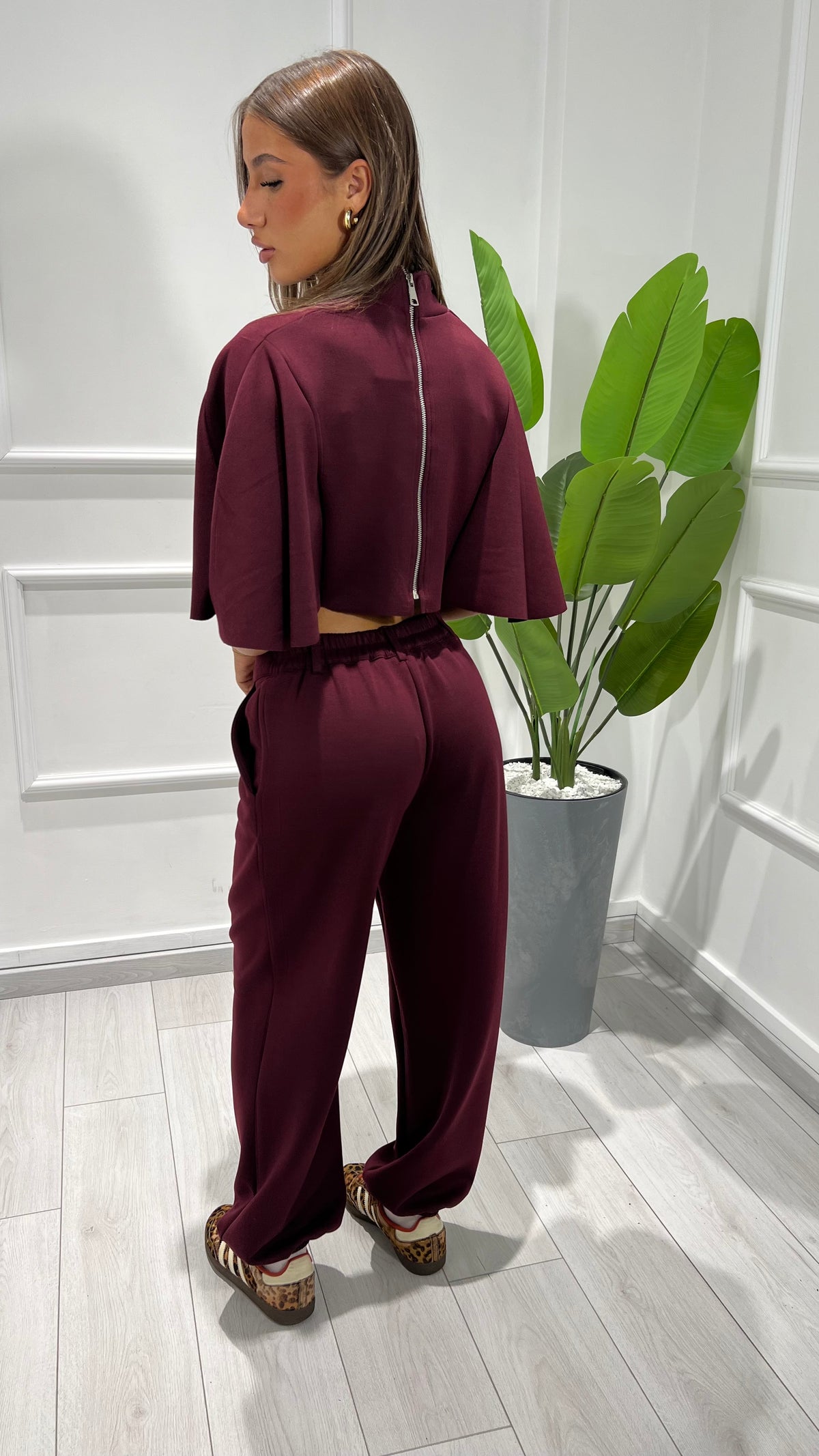 00277 tuta