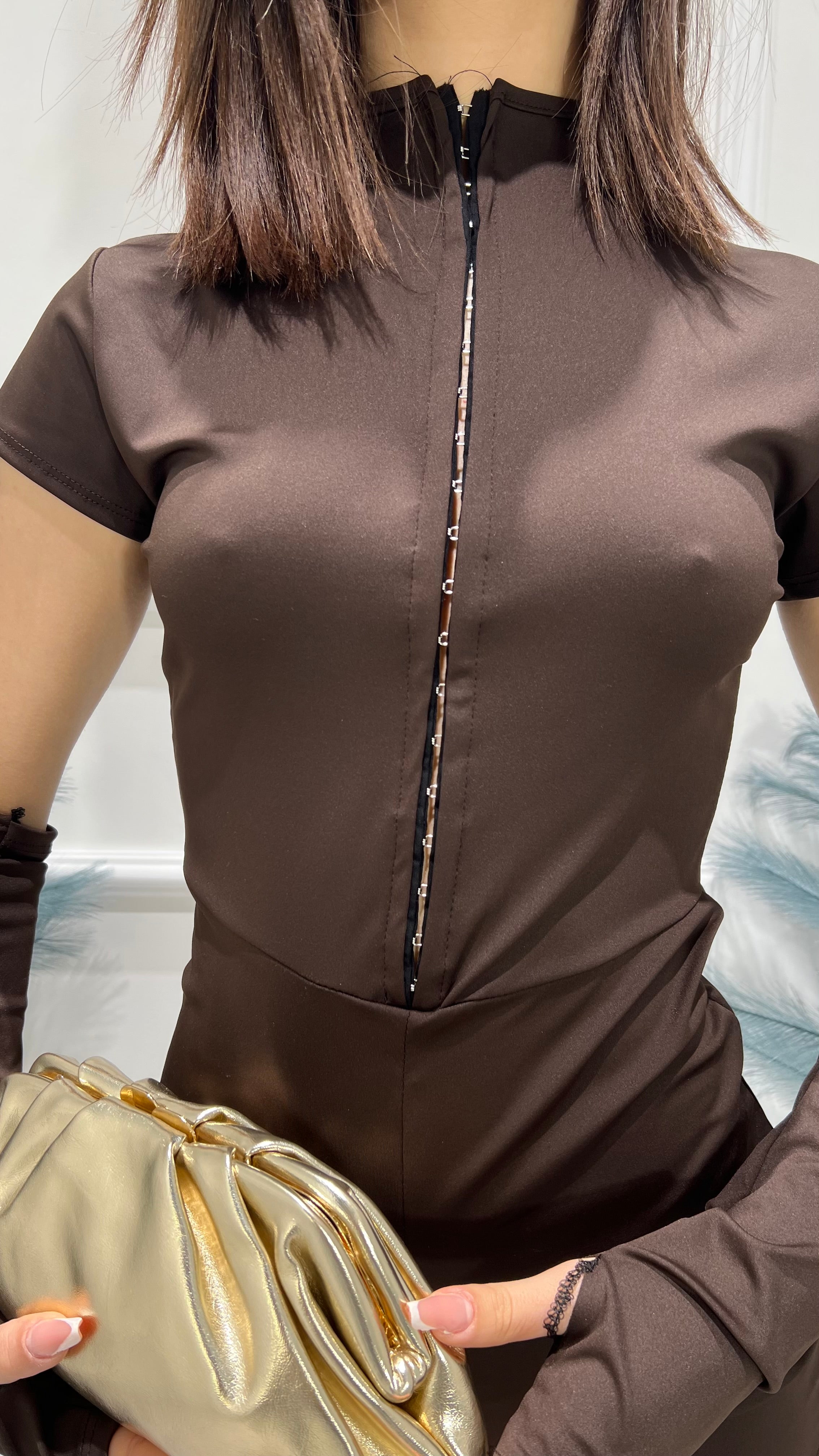 00879 tutina