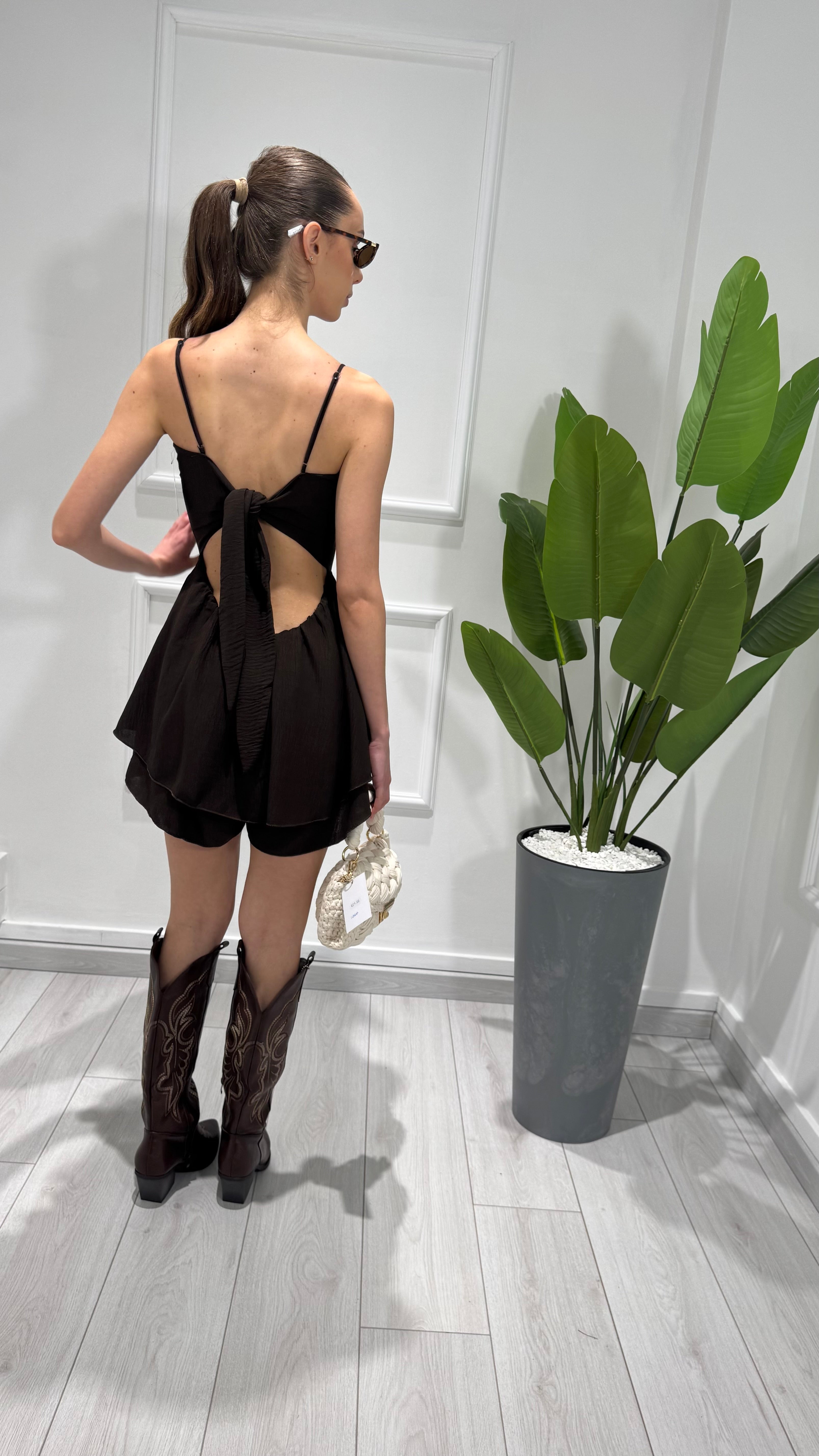 00369 tutina
