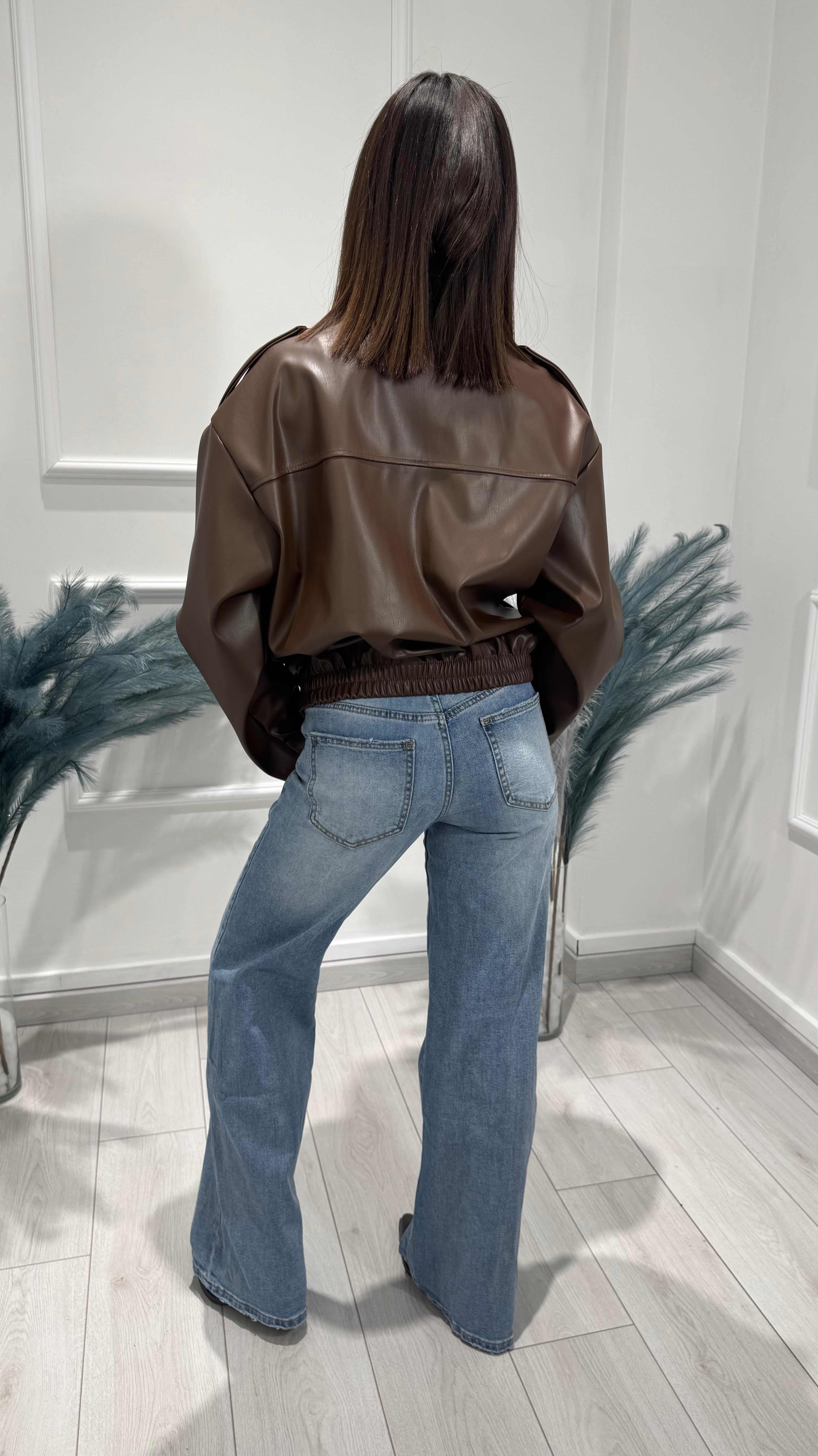 00243 jeans