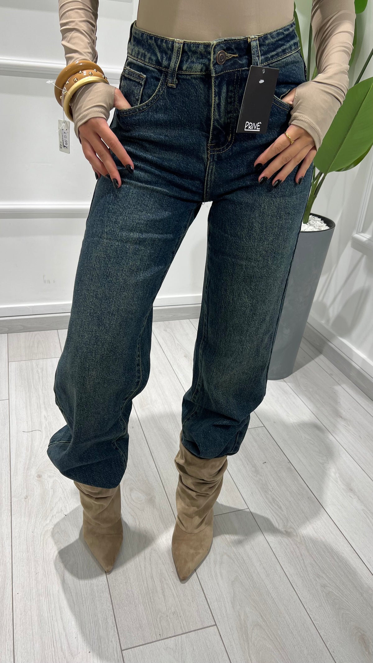 004 jeans