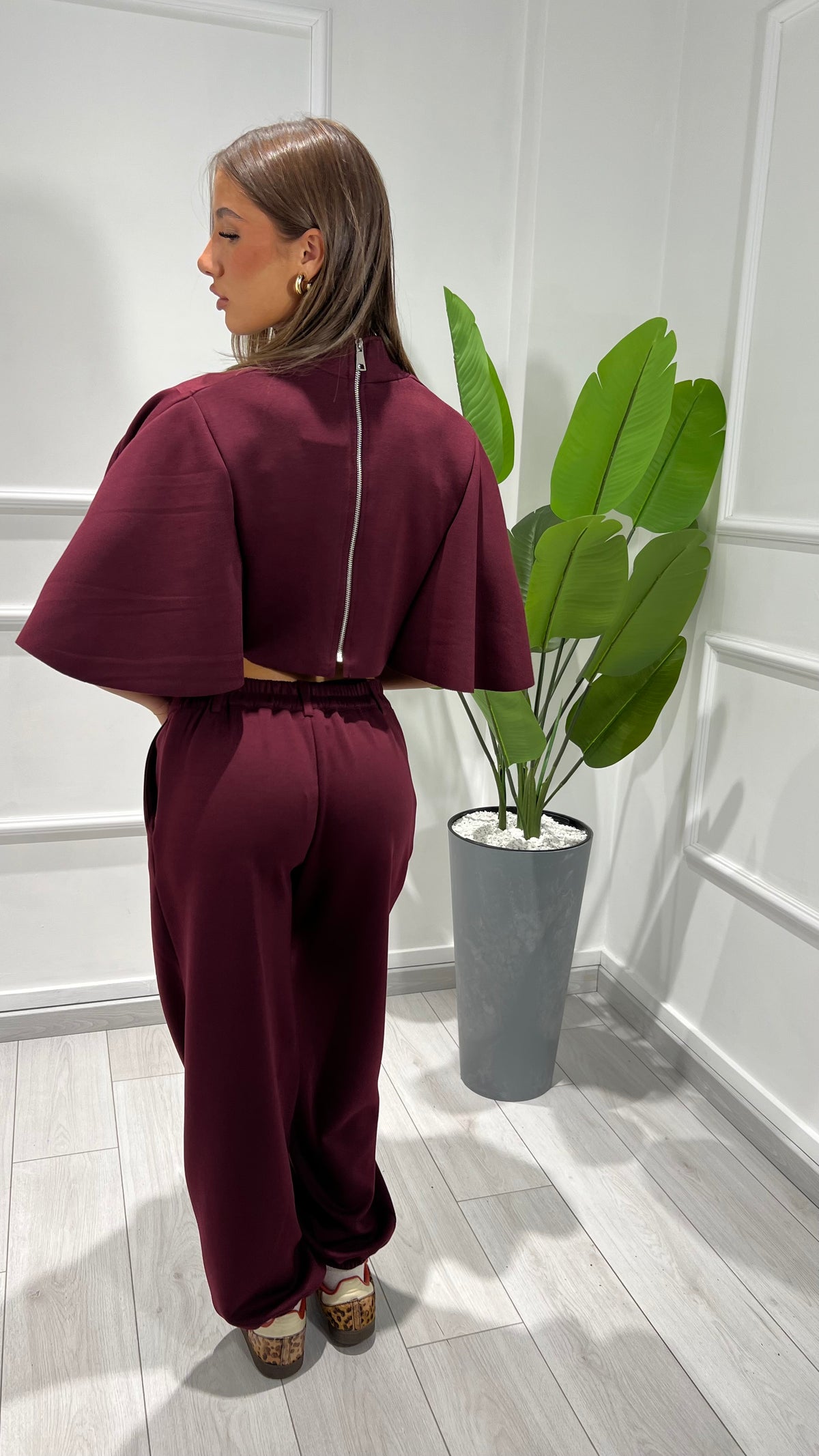00277 tuta