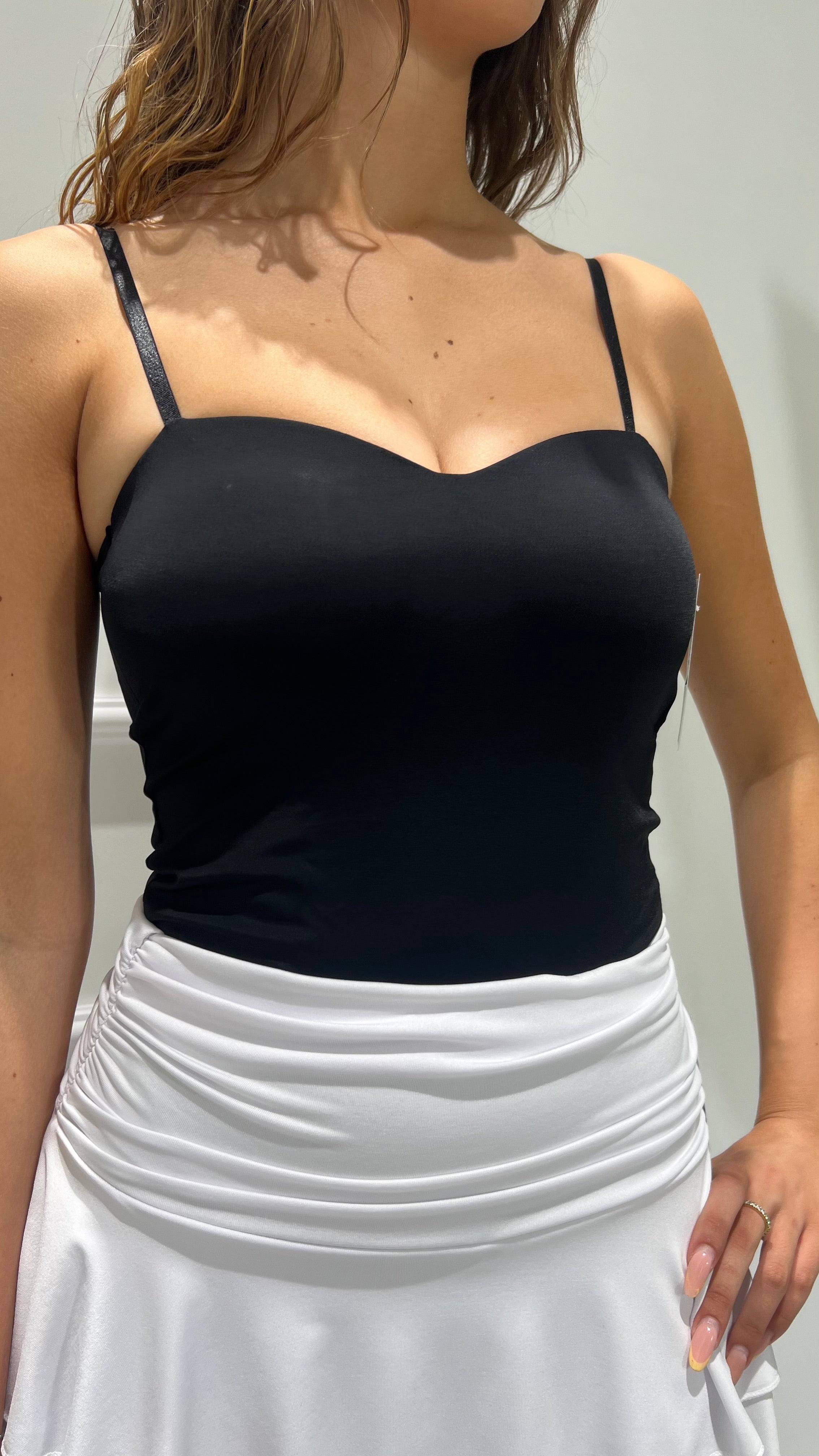 00890 body