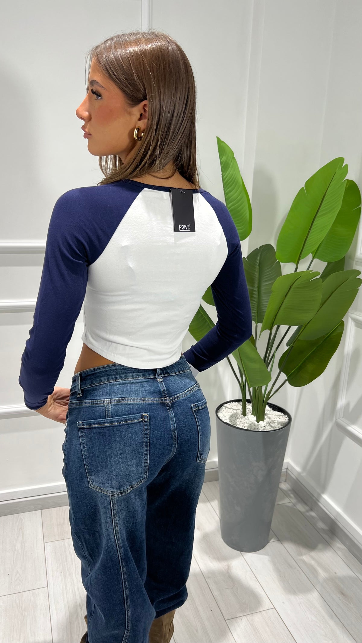 00825 top