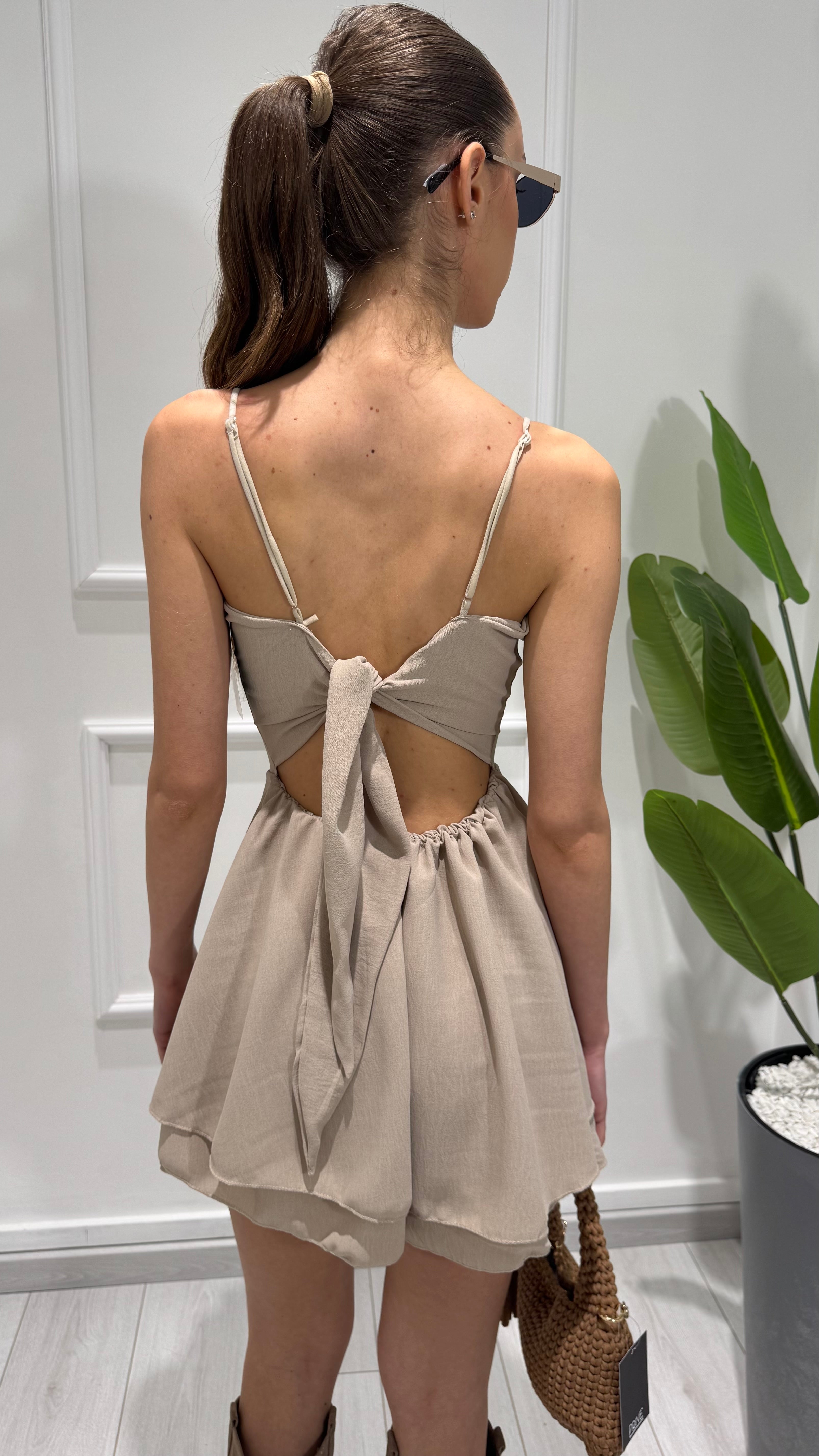 00369 tutina