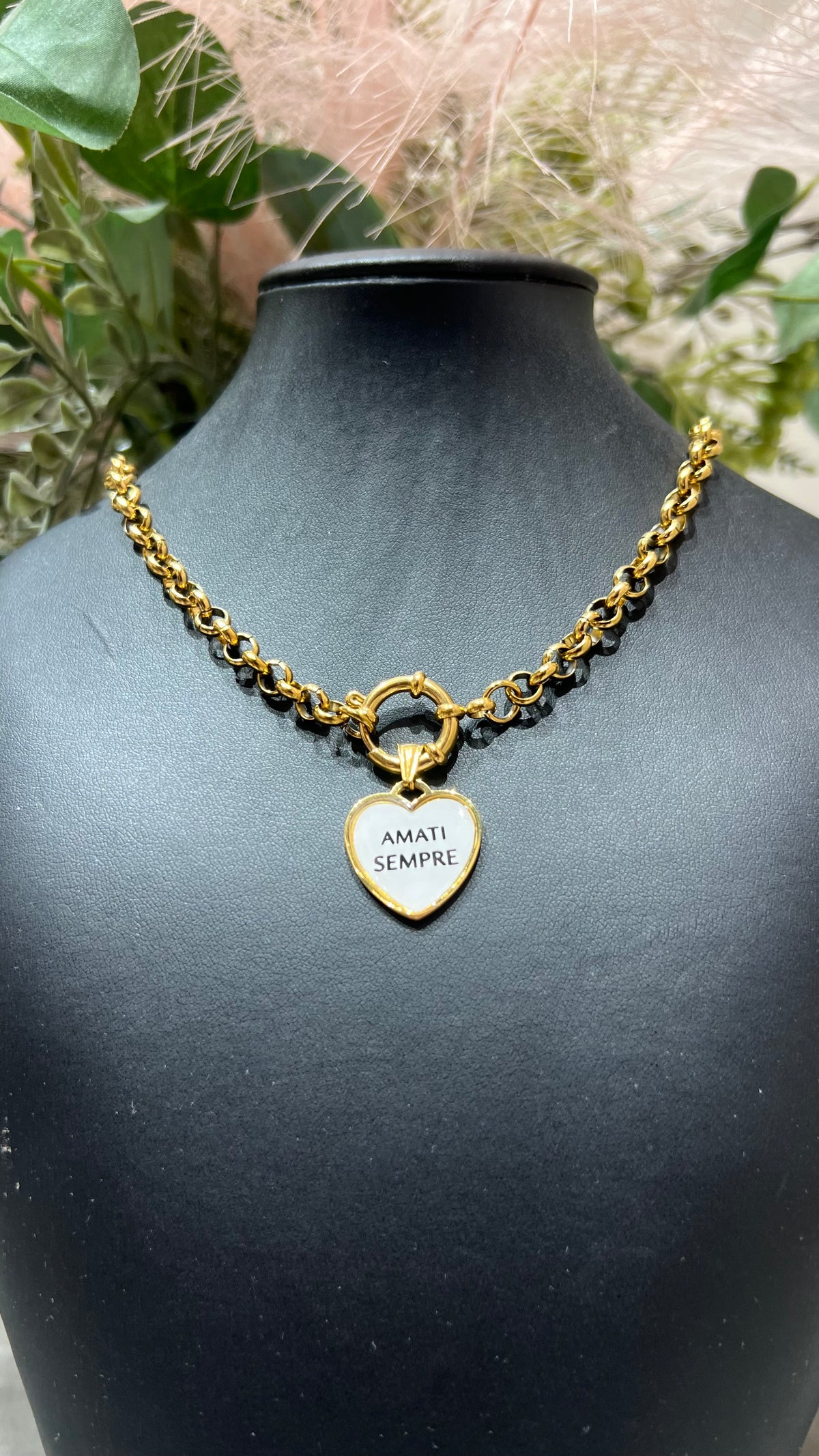 00666 collana