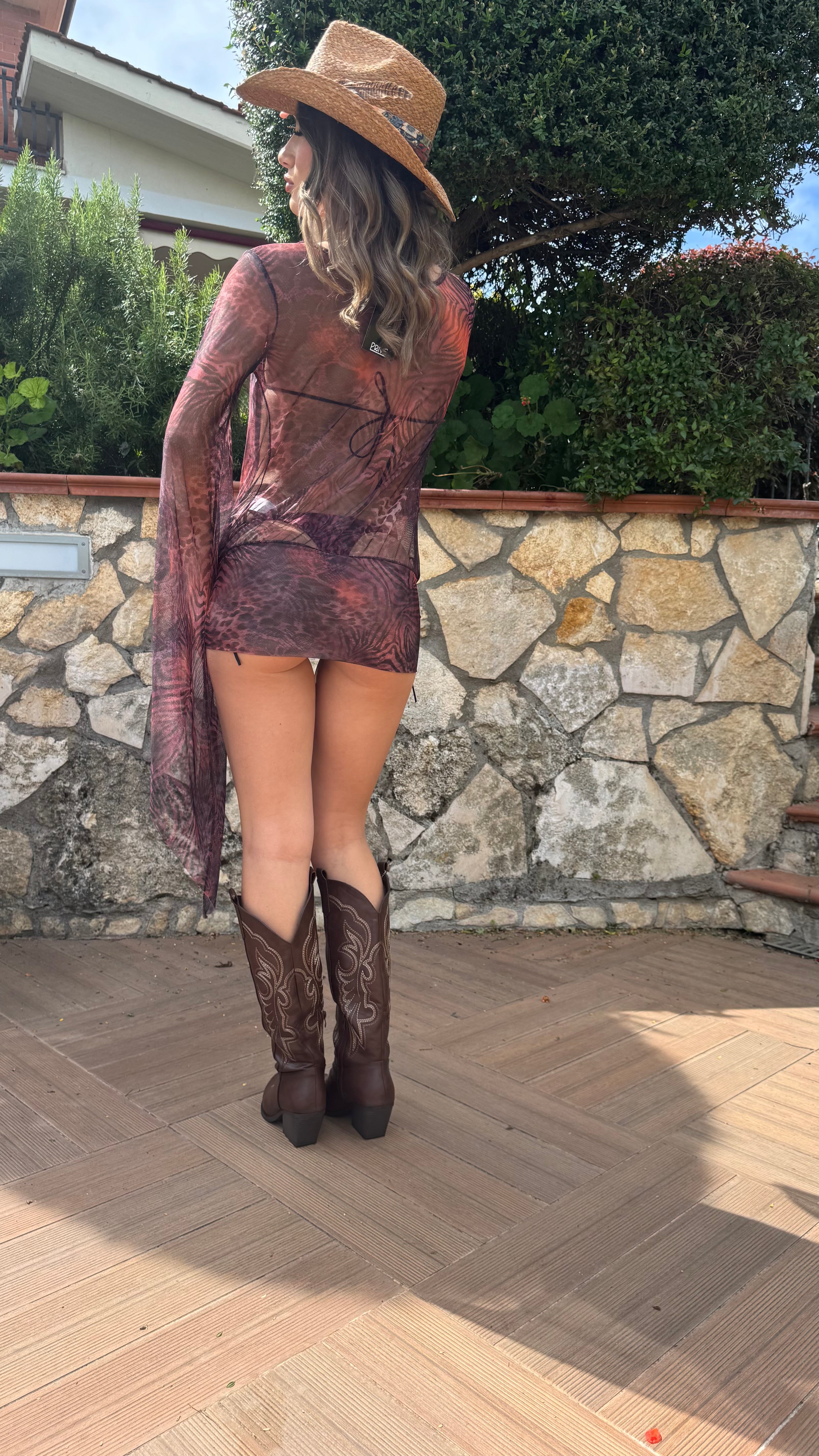 00531 set costume