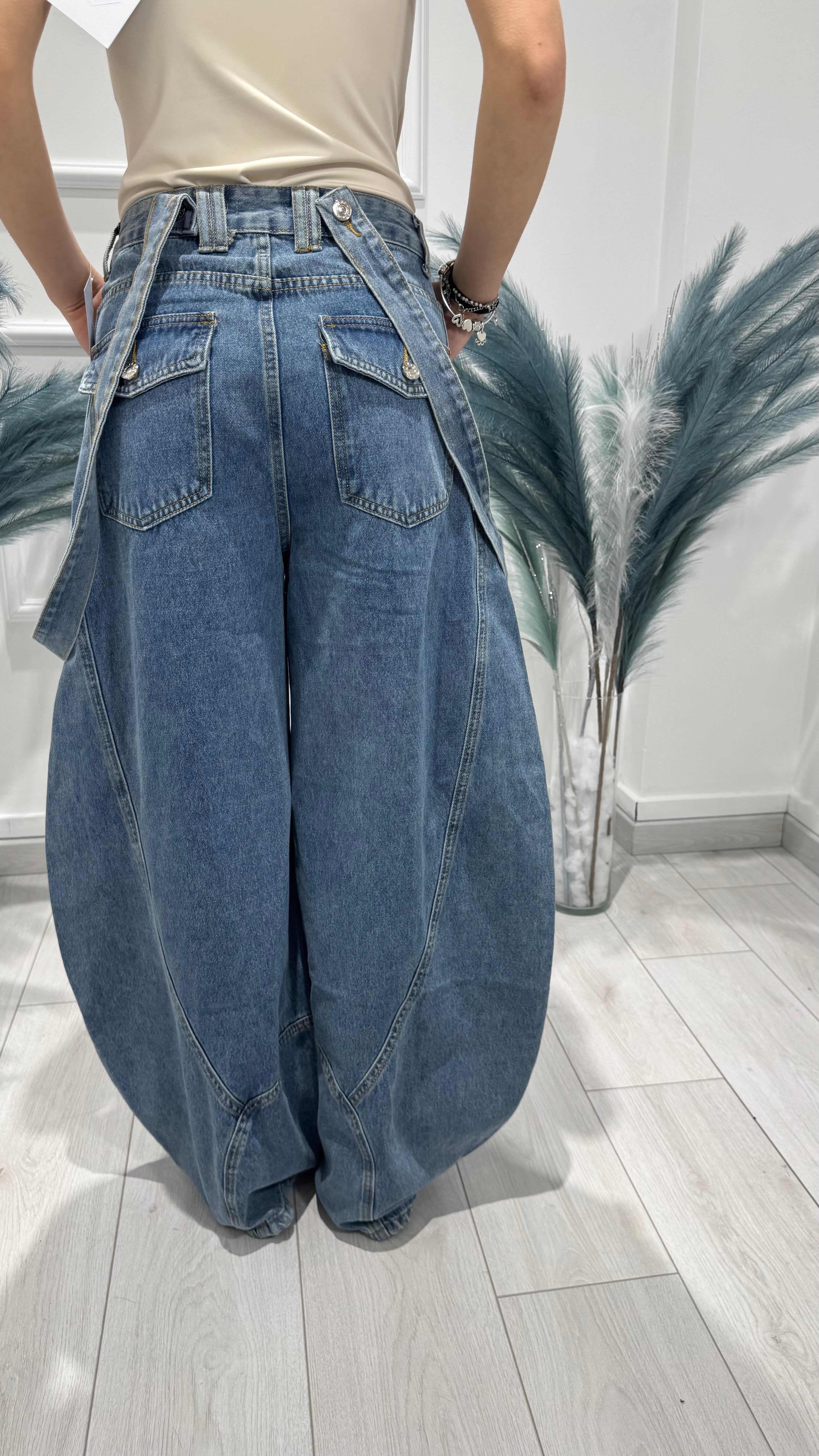 00717 jeans