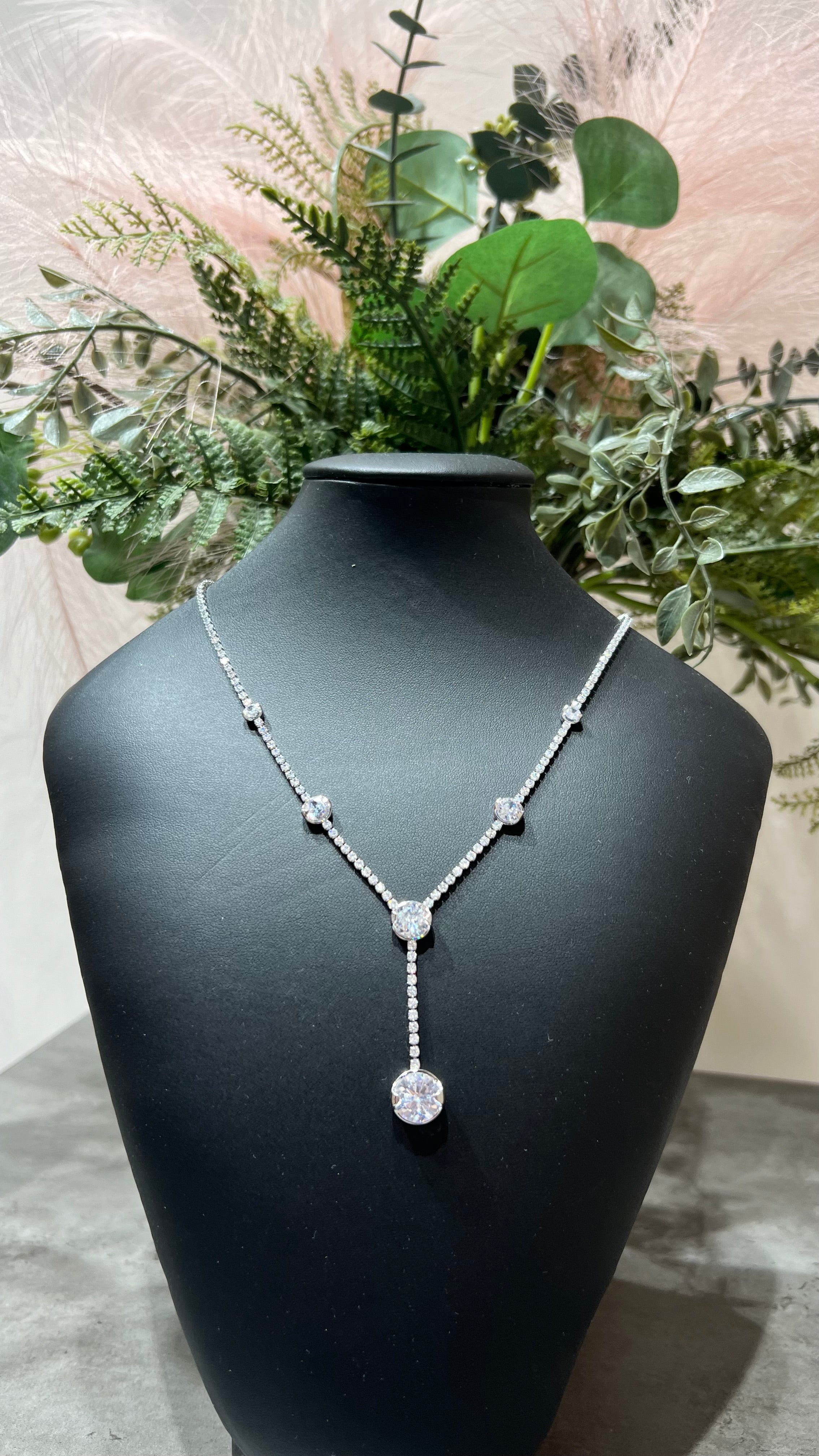 00594 collana