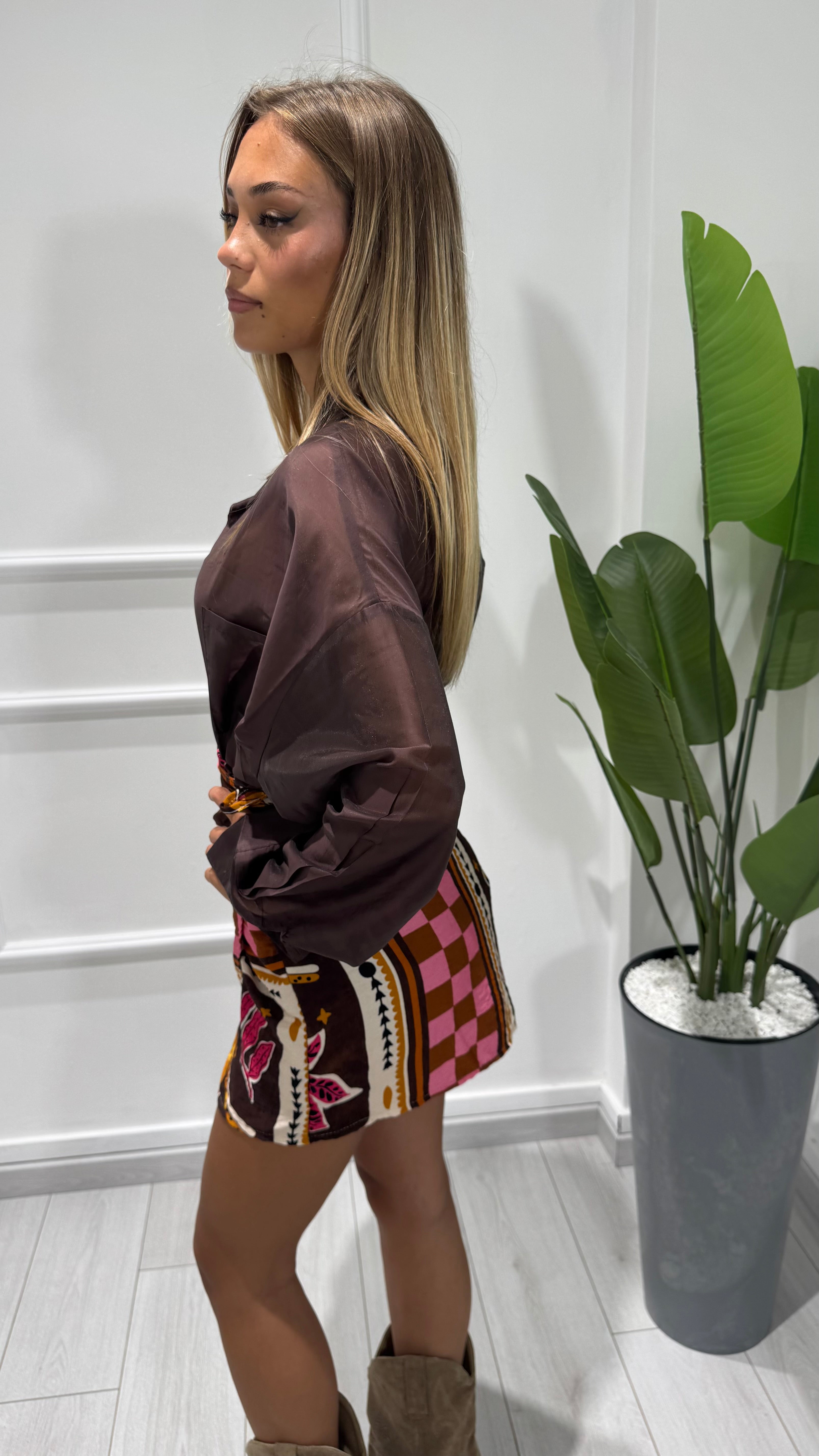 00852 camicia