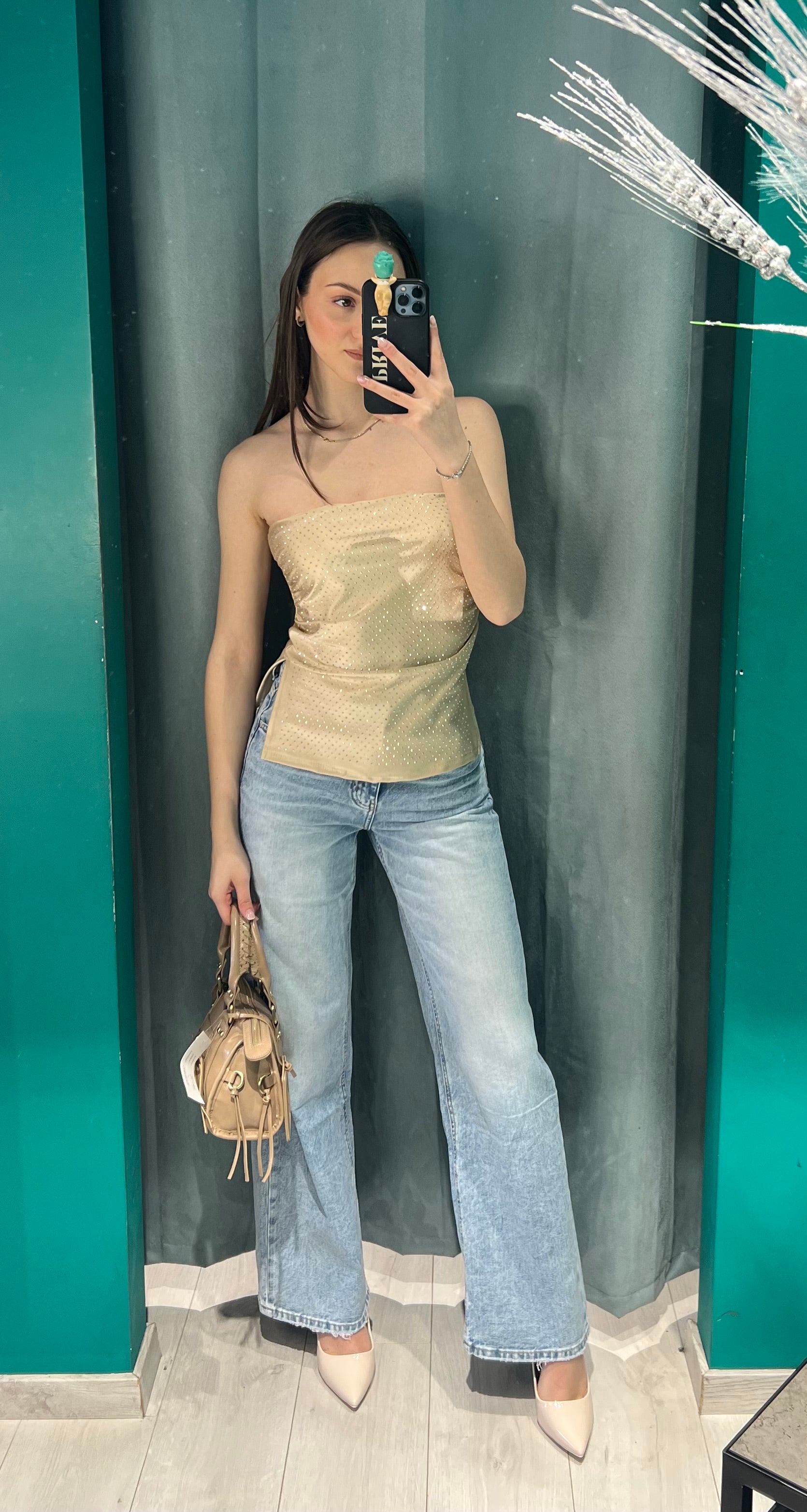 00134 top