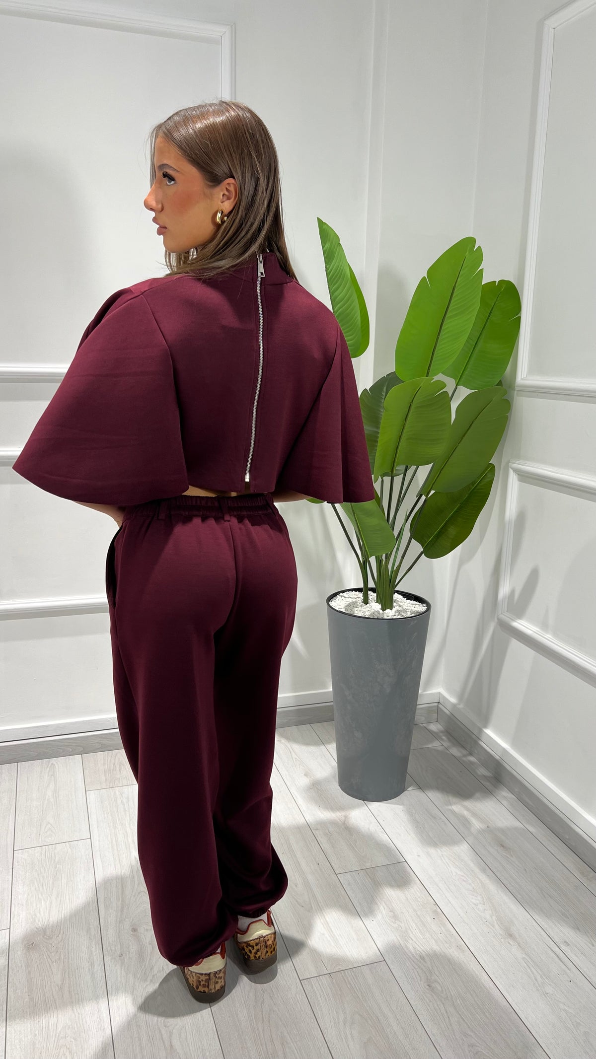 00277 tuta