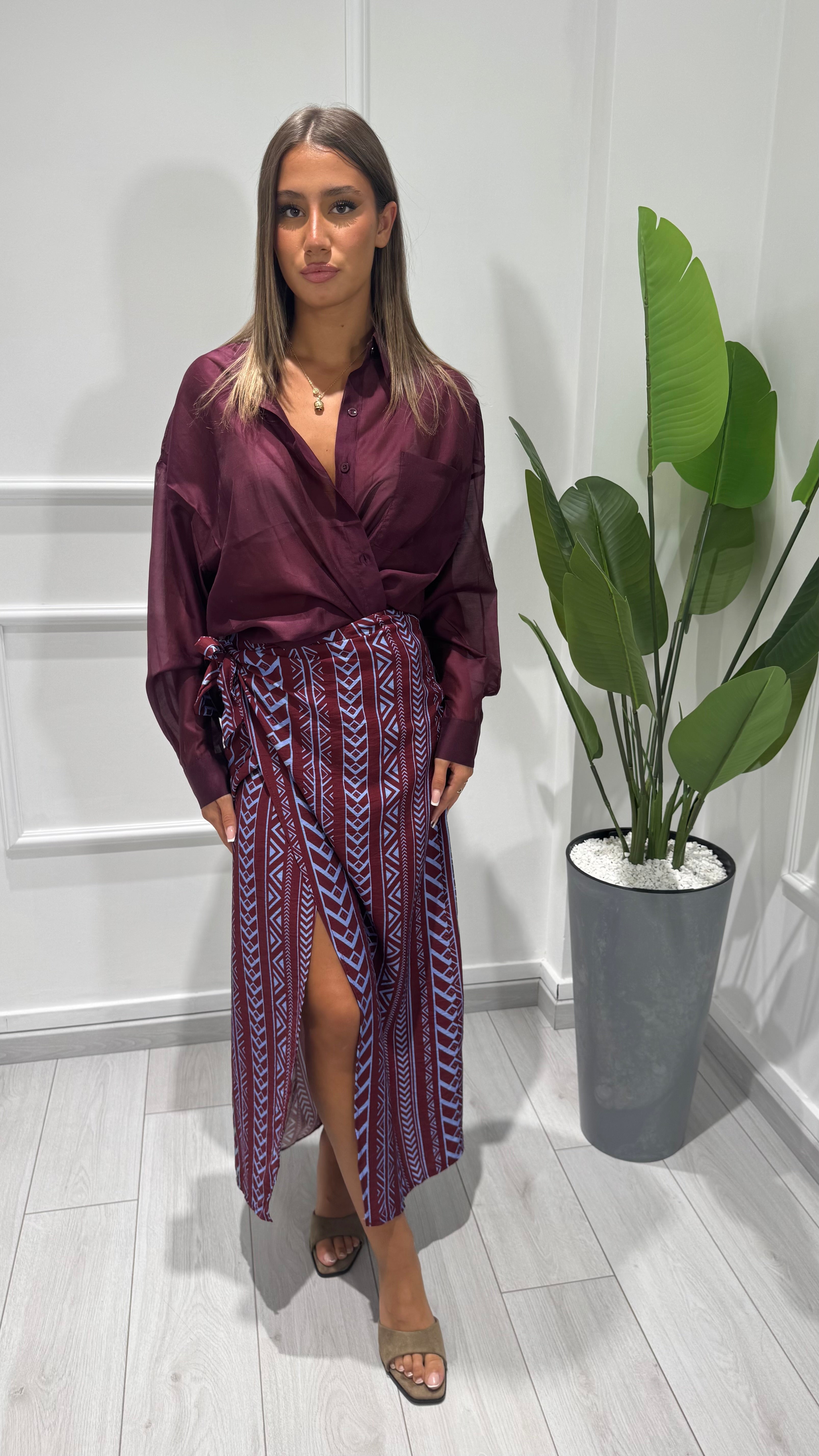 00852 camicia