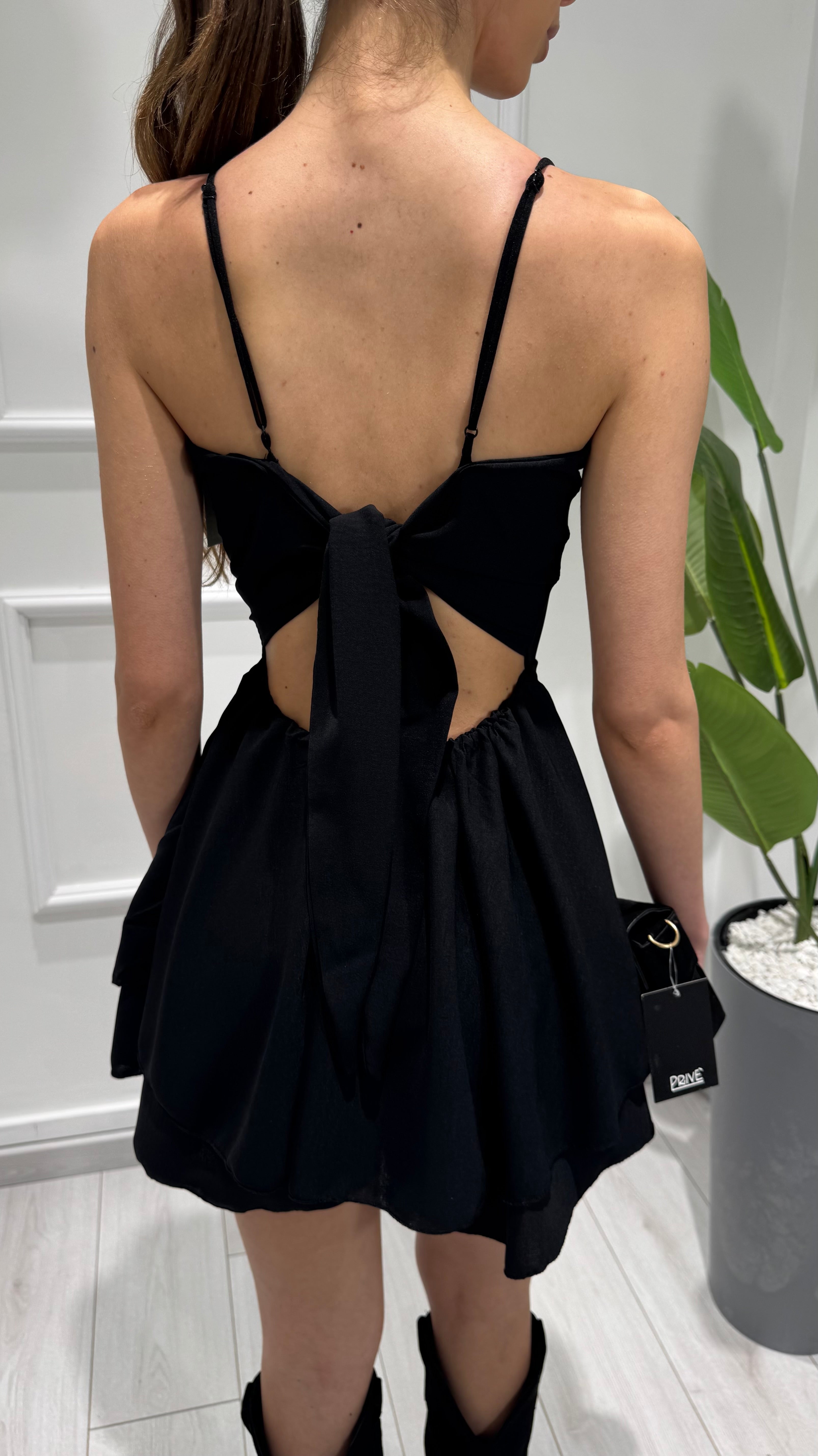 00369 tutina