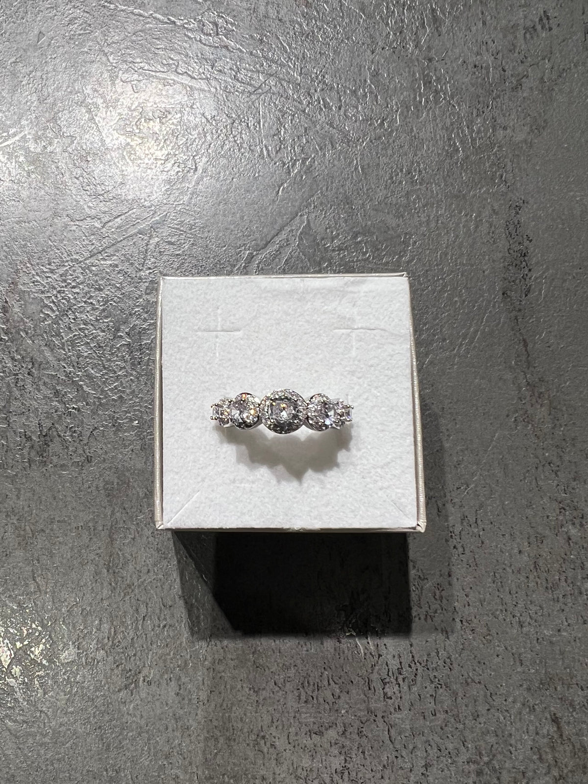 Anello modello Swarovski