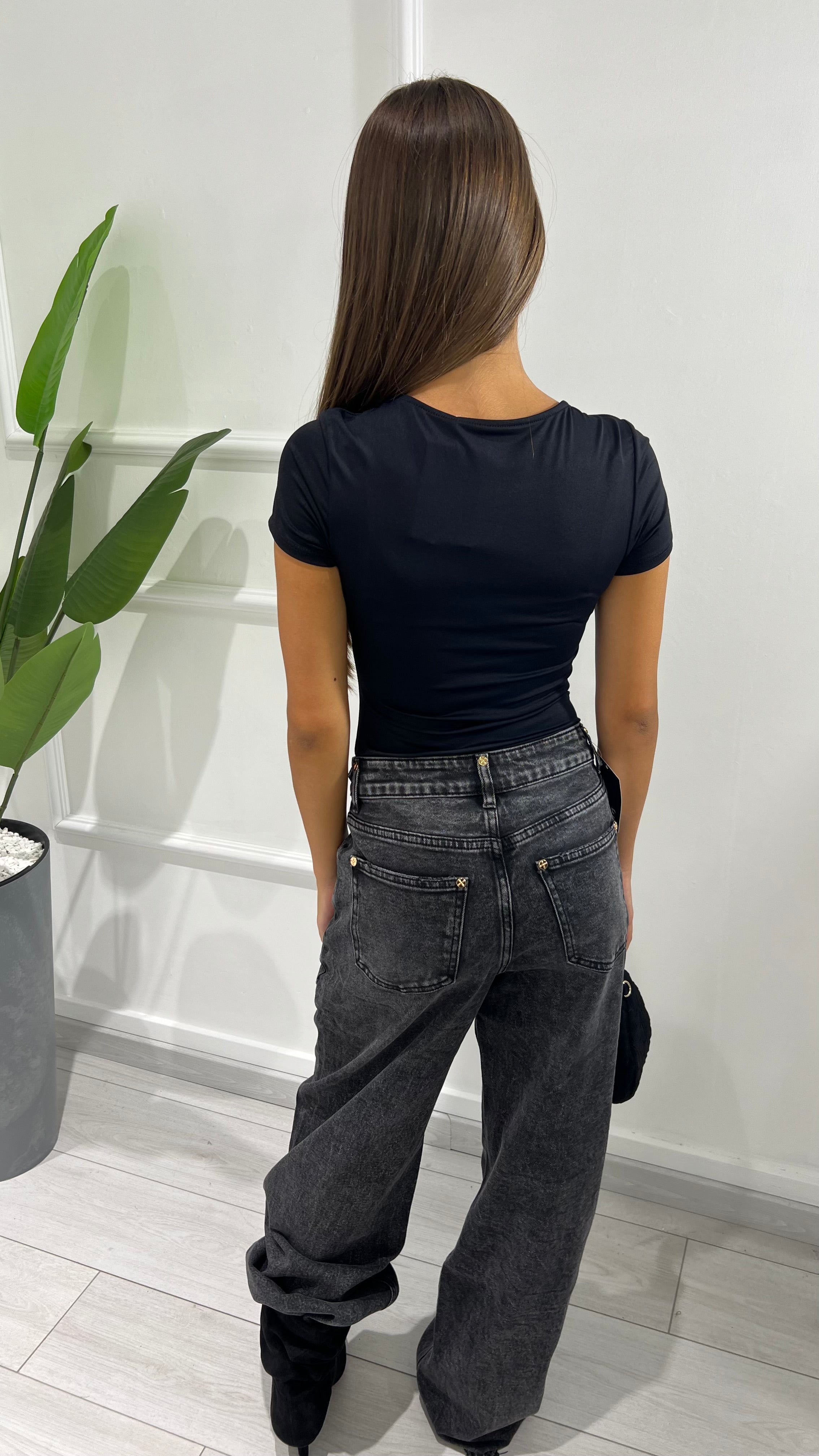 00734 body