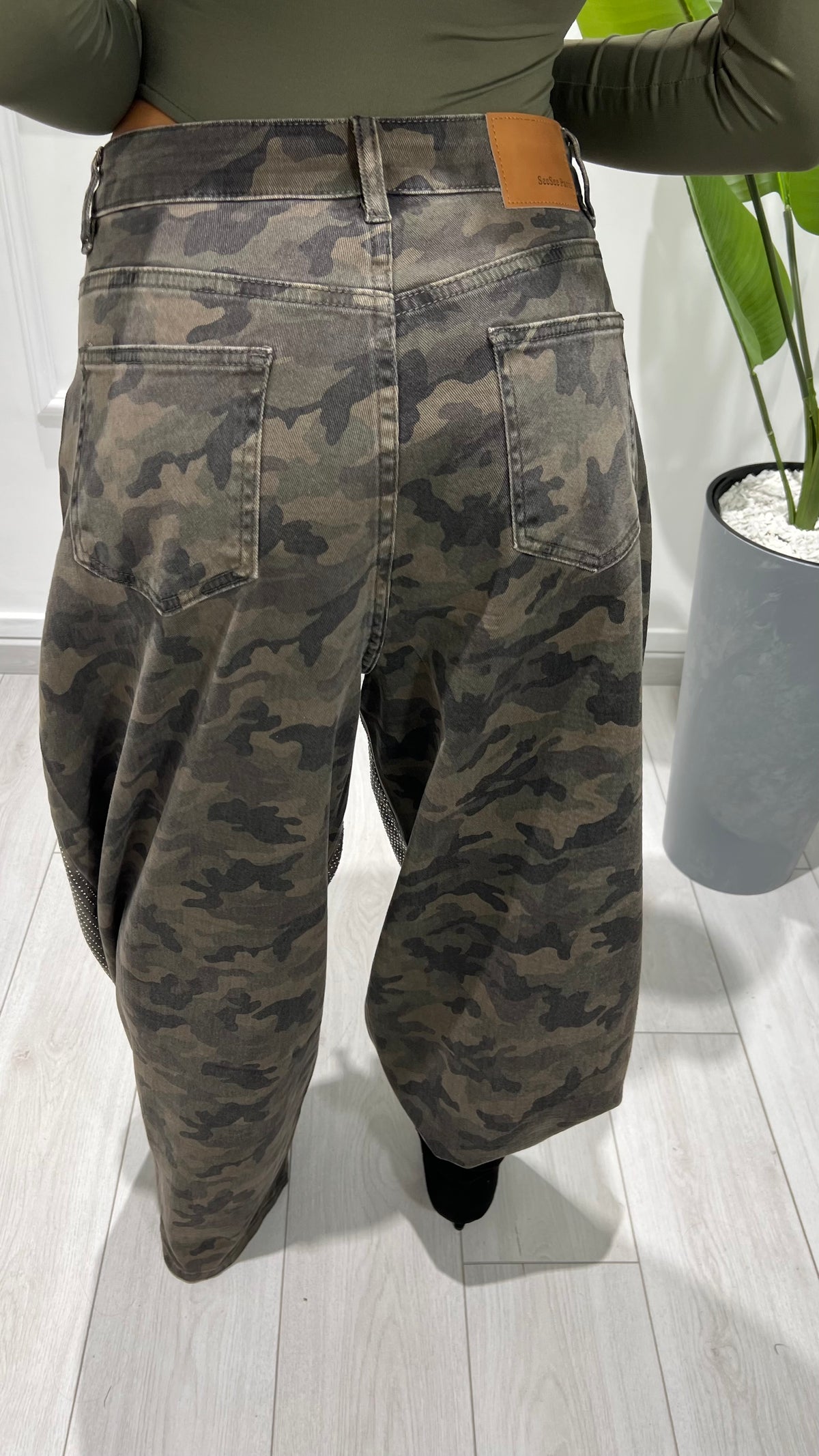 00755 jeans
