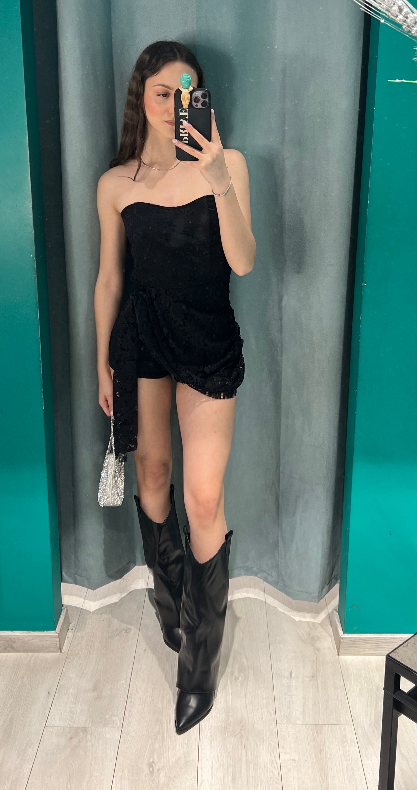 00468 tutina