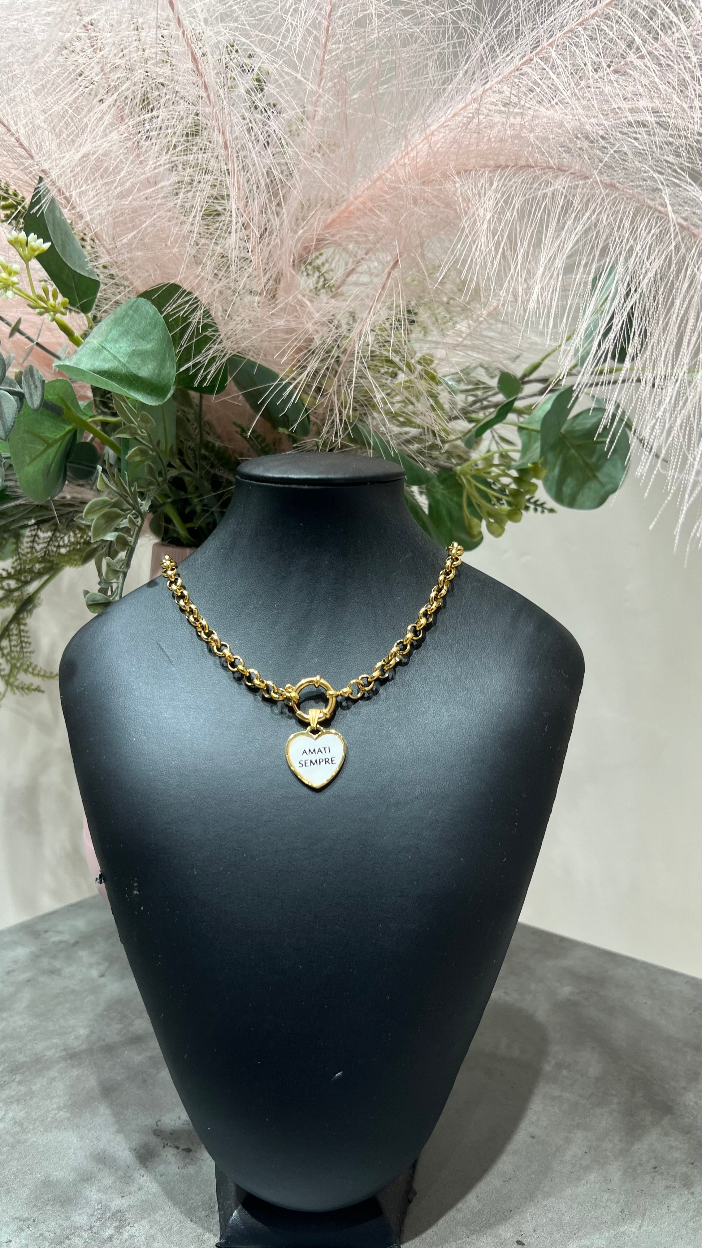 00666 collana
