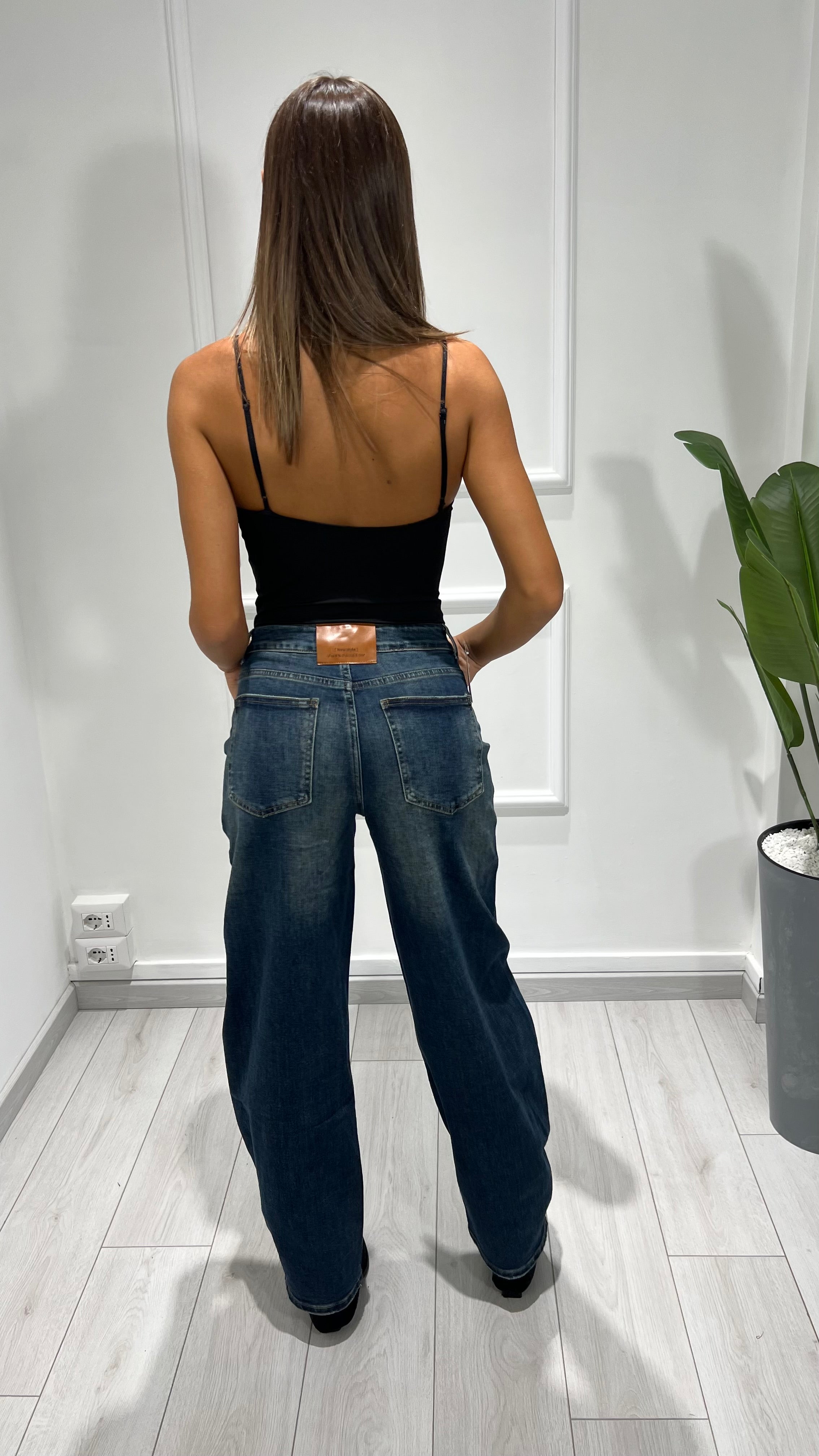 00446 body